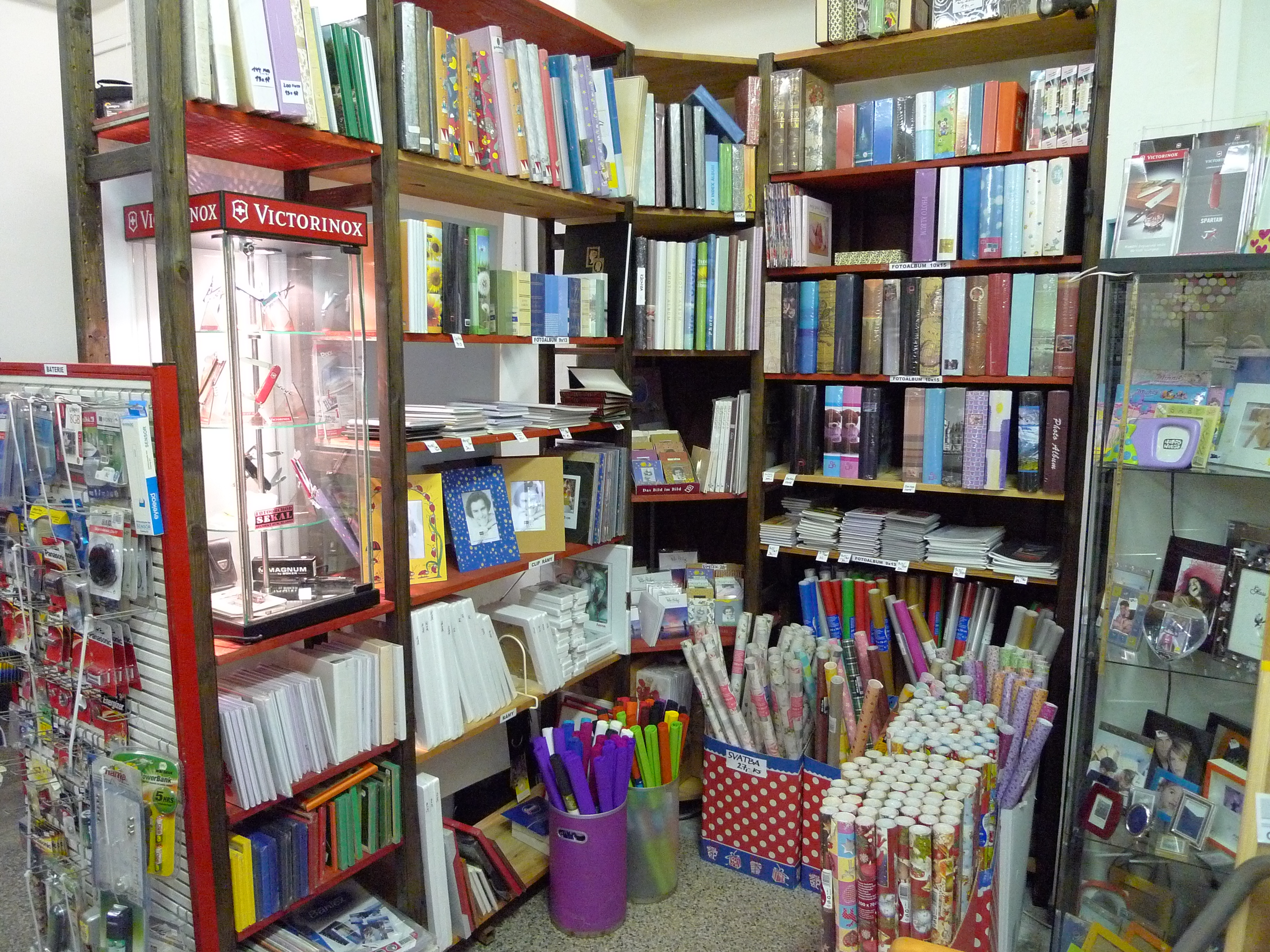 Papírnictví Amálská ul.