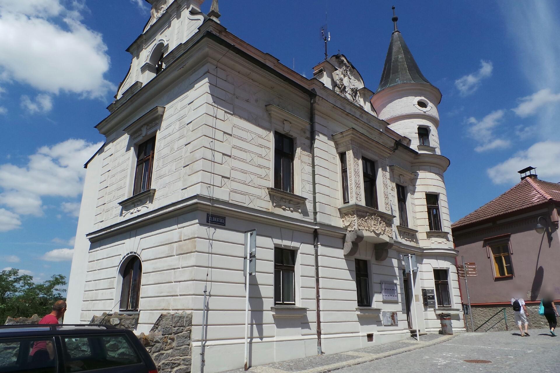 Čistírna peří Mareš