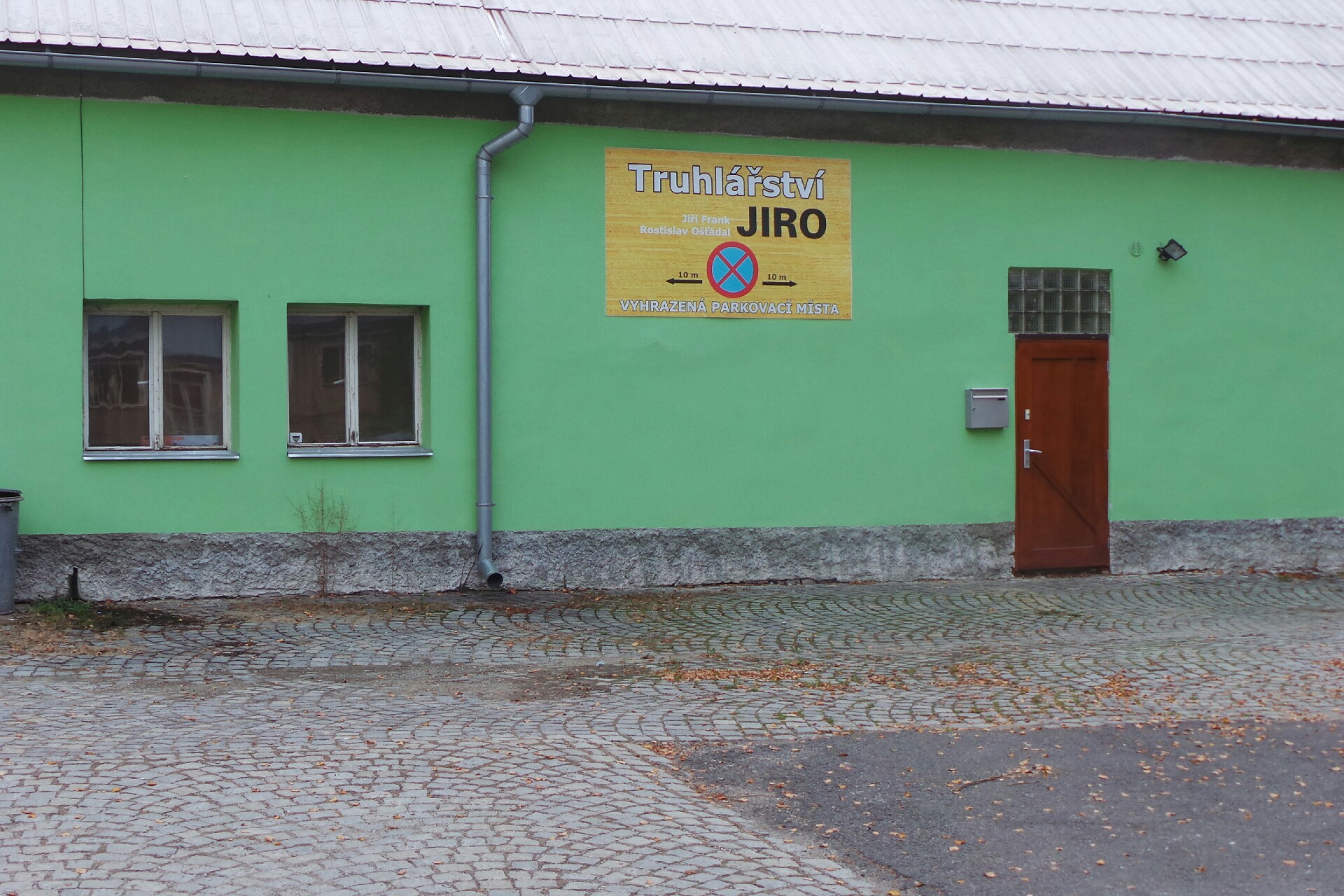 Truhlářství JIRO - Rostislav Ošťádal