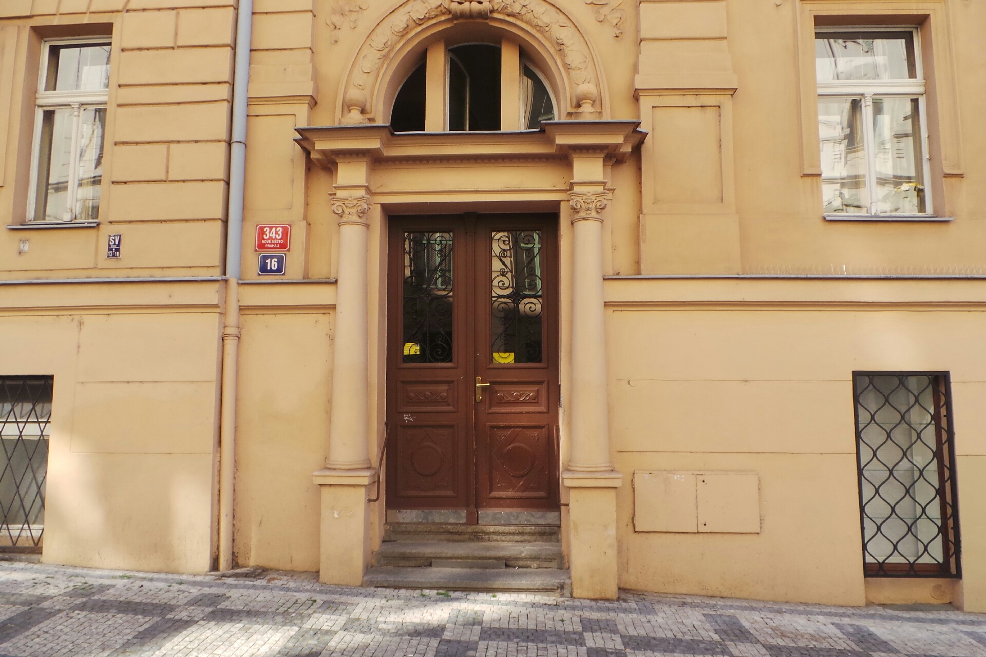 JUDr. Oldřiška  Pěkná foto 1