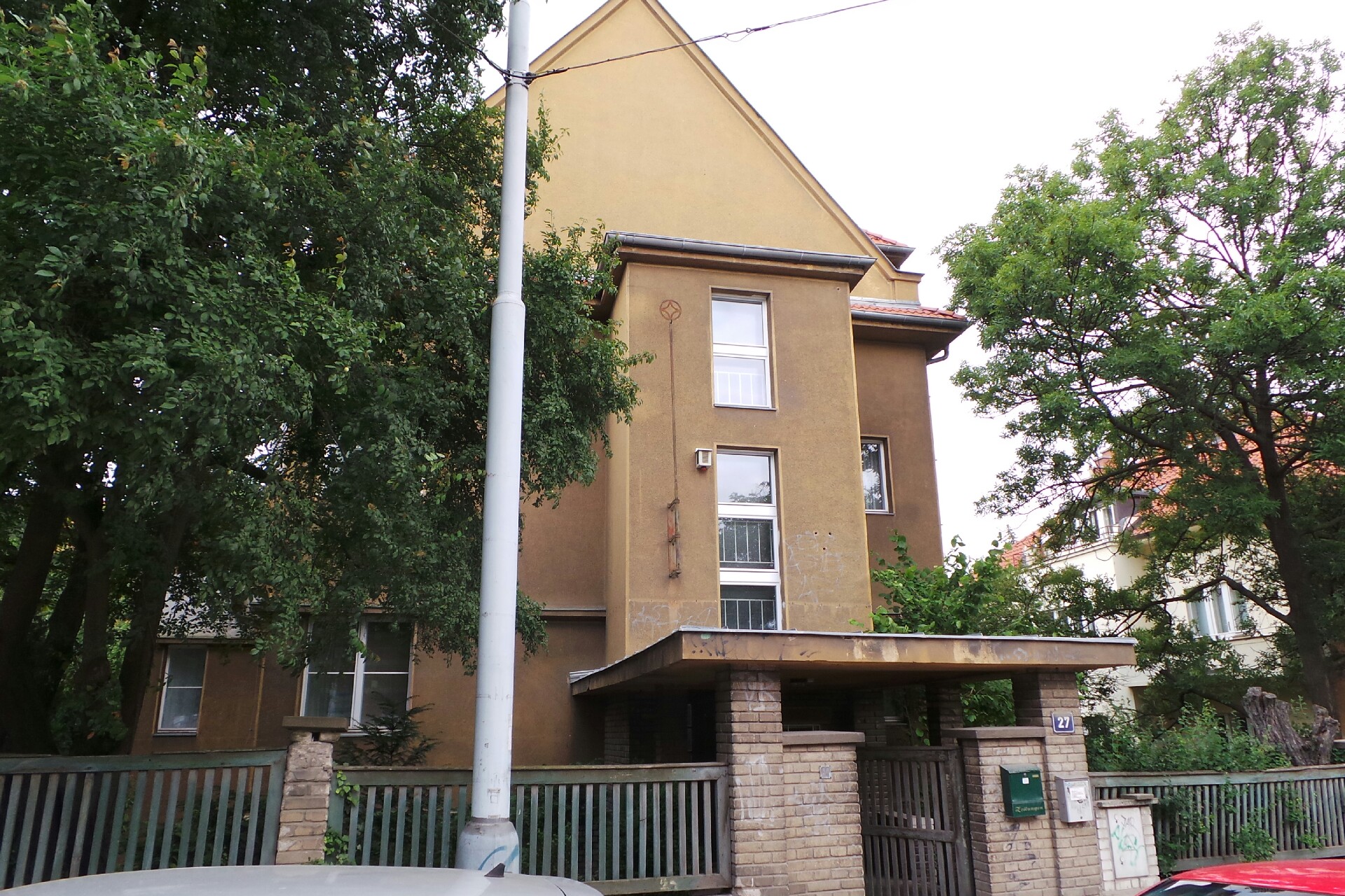 PULFORD, spol. s r.o.