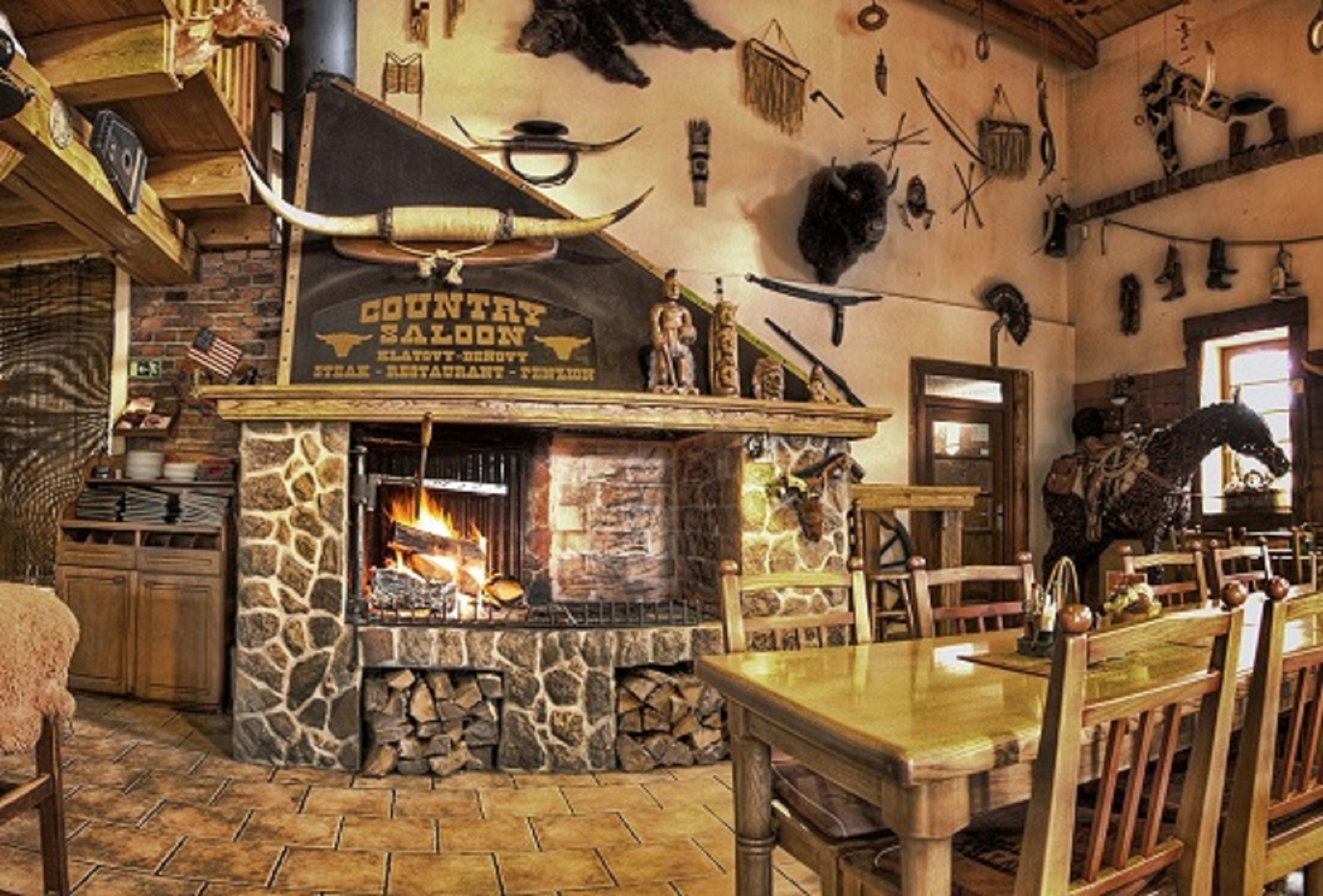 Country steak restaurant Beňovy foto 3