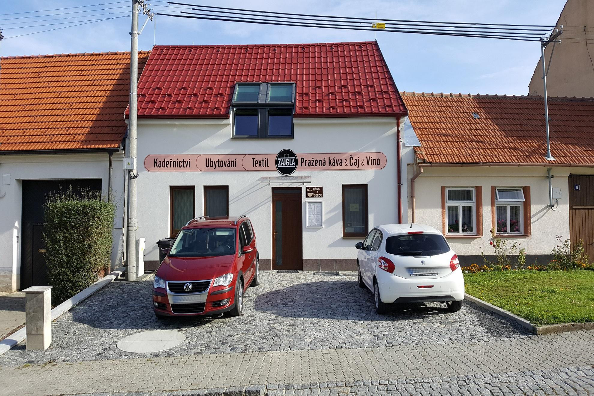 Žajgla - ubytování Strání