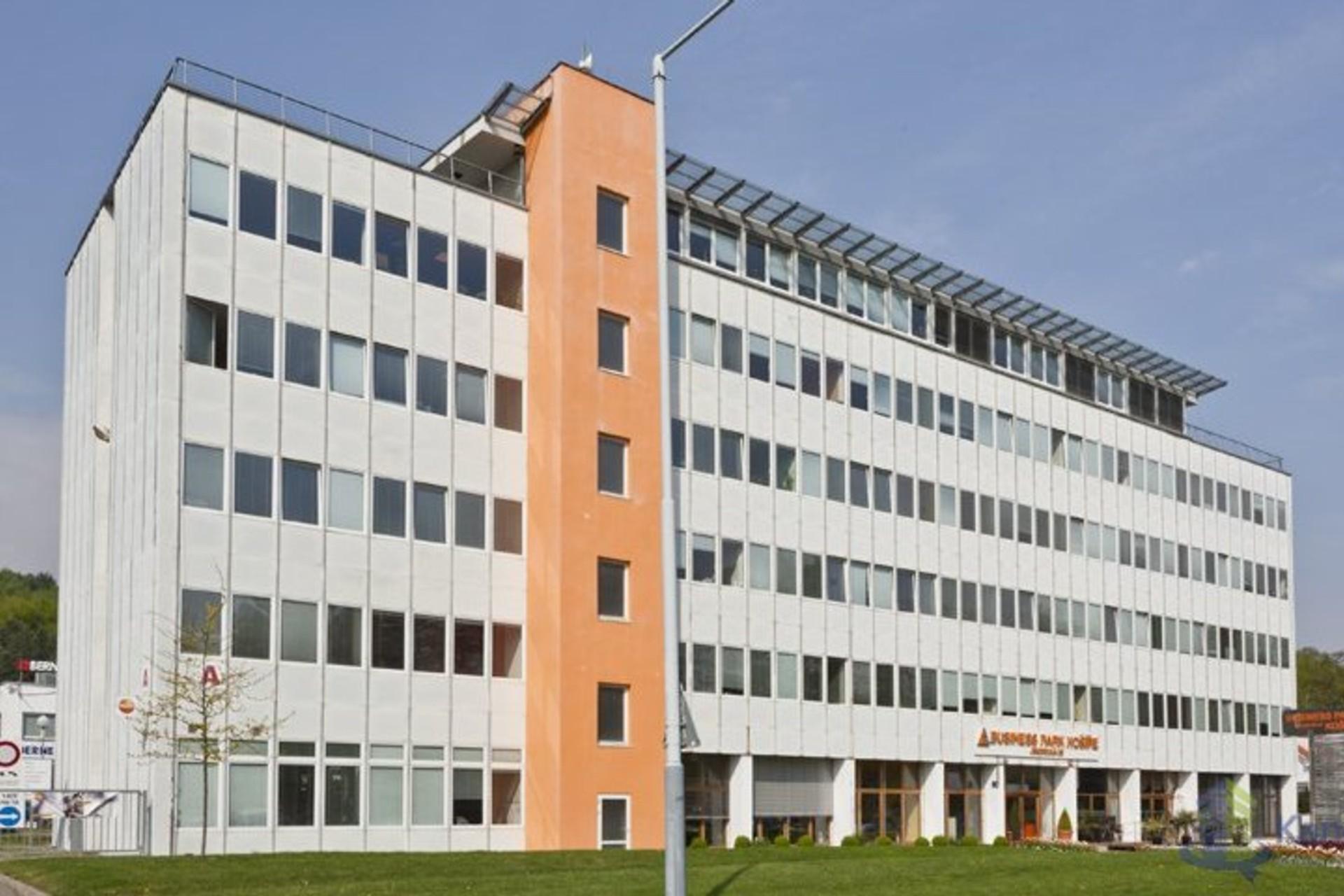 HALAXOVÁ & HALAXOVÁ, TETRAPAT