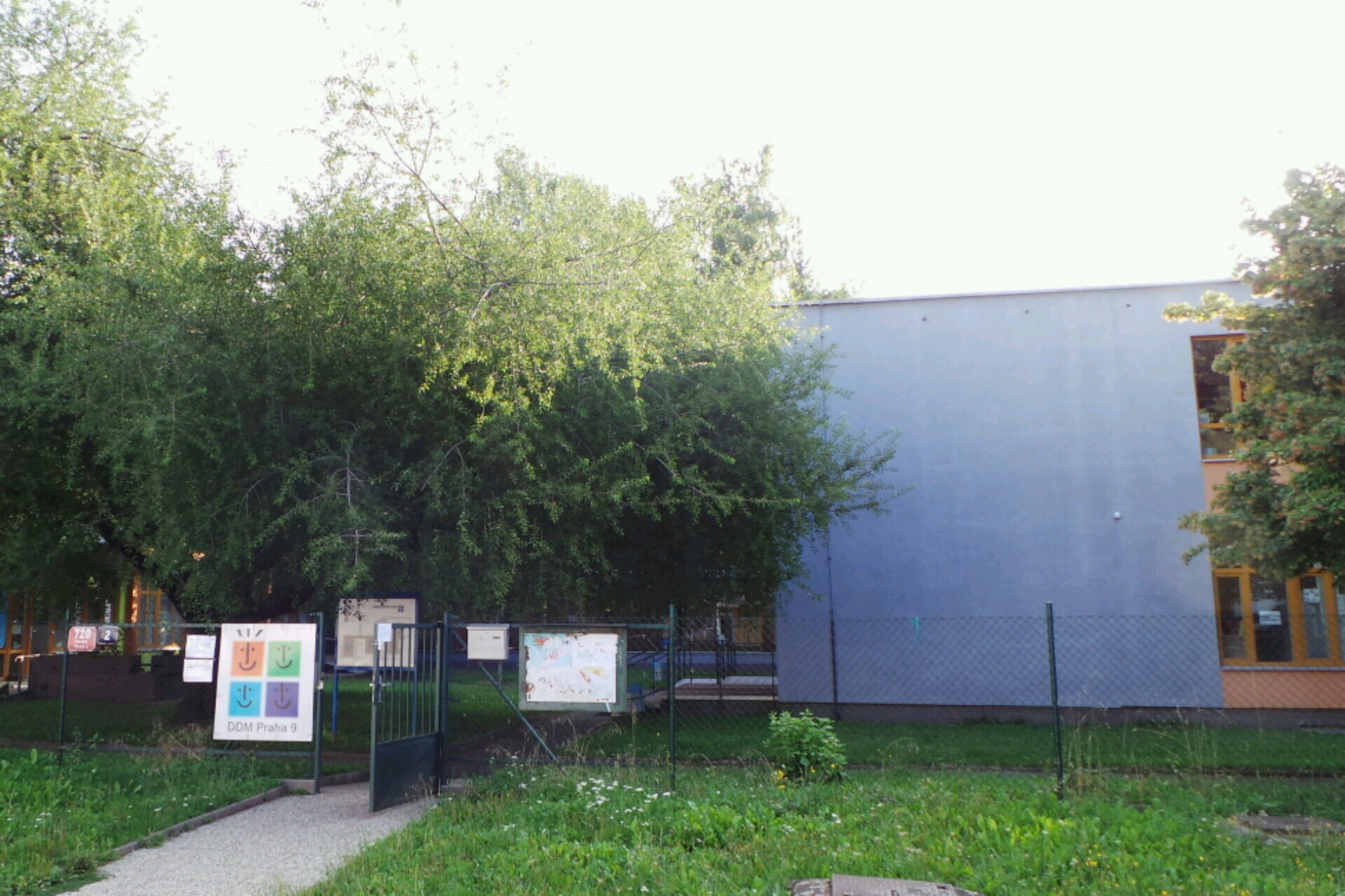 Solární a kosmetický salon Modrá laguna