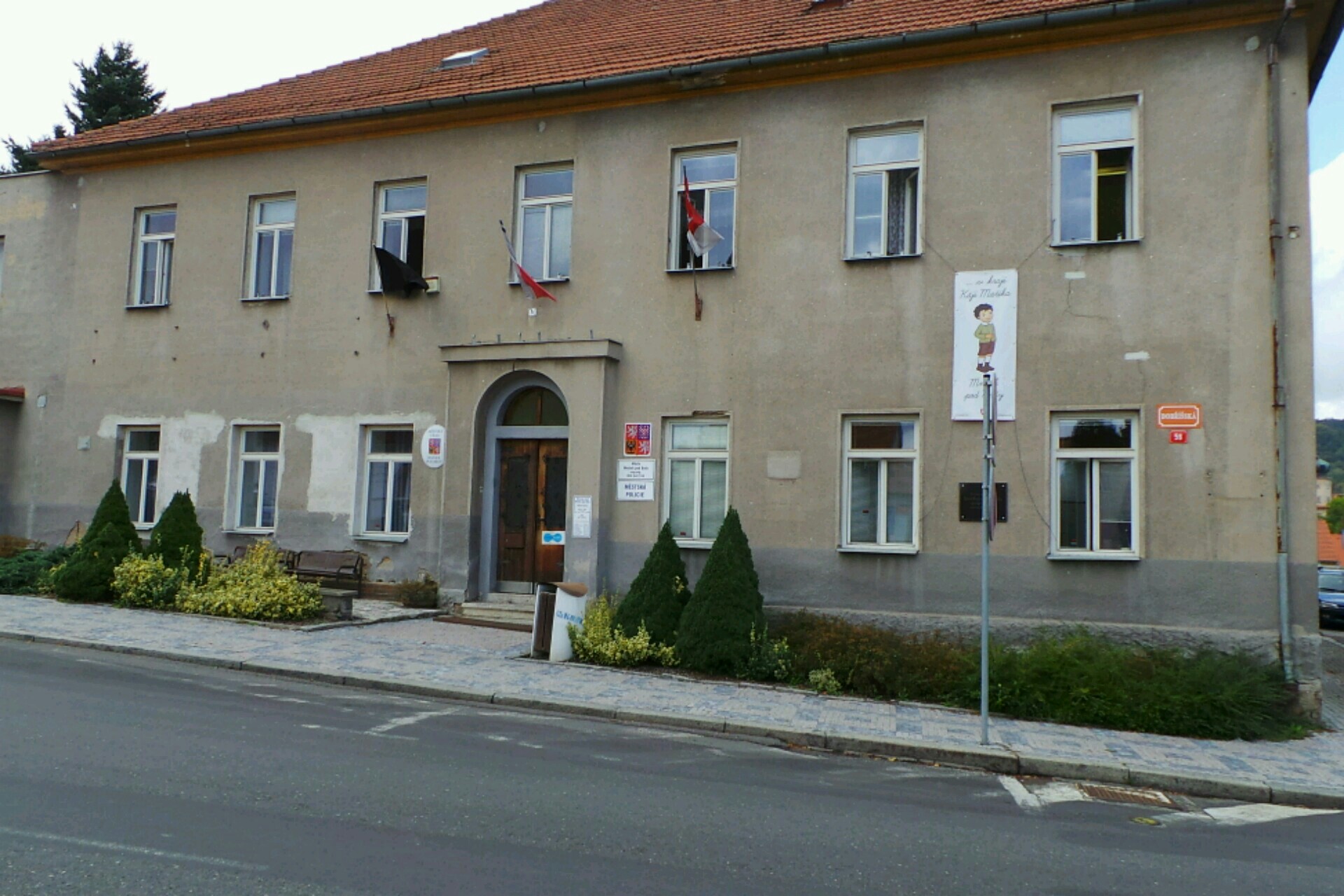 MÚ Mníšek pod Brdy - Finanční odbor