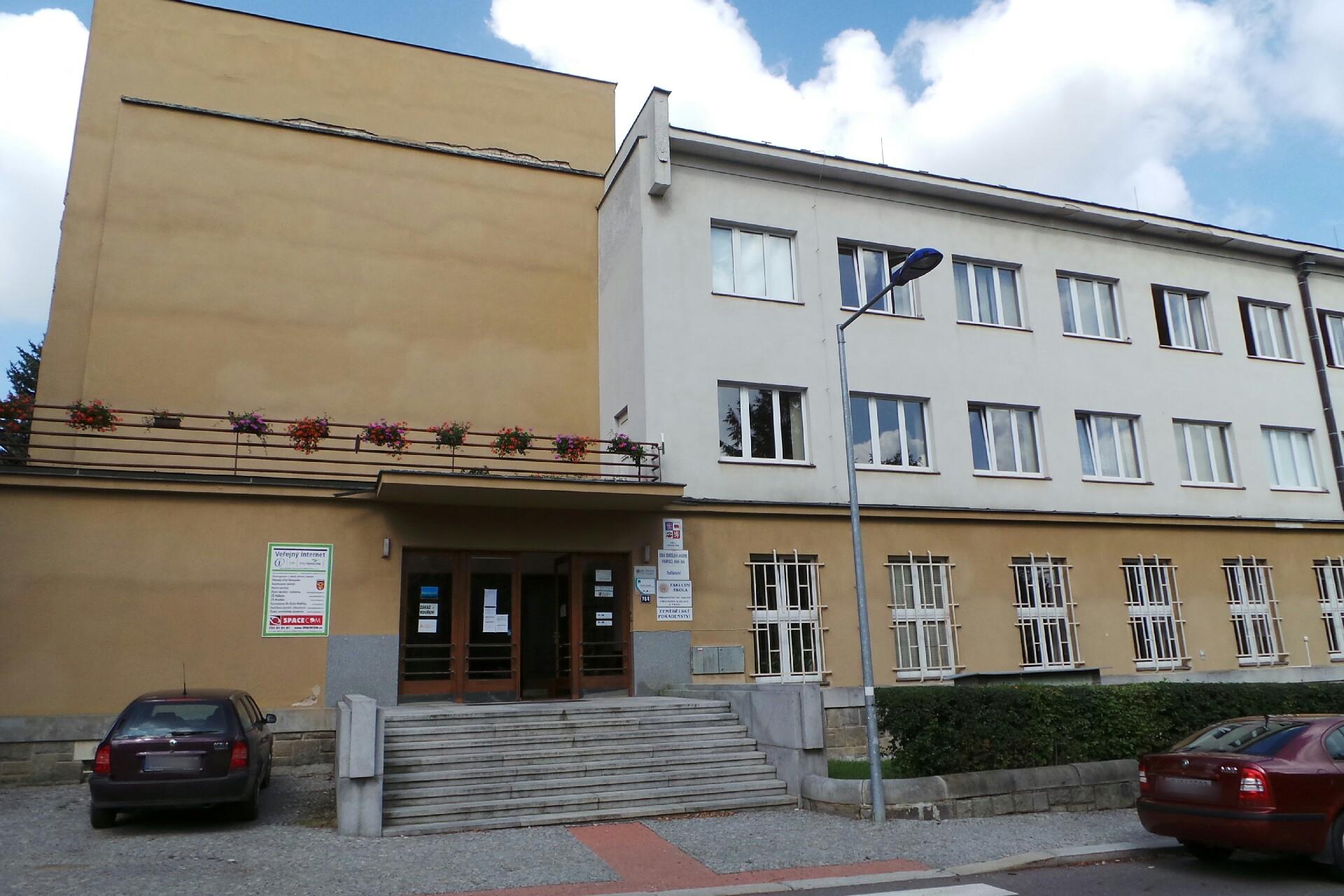 Střední vzdělání s výučním listem - Česká zemědělská akademie v Humpolci, střední škola