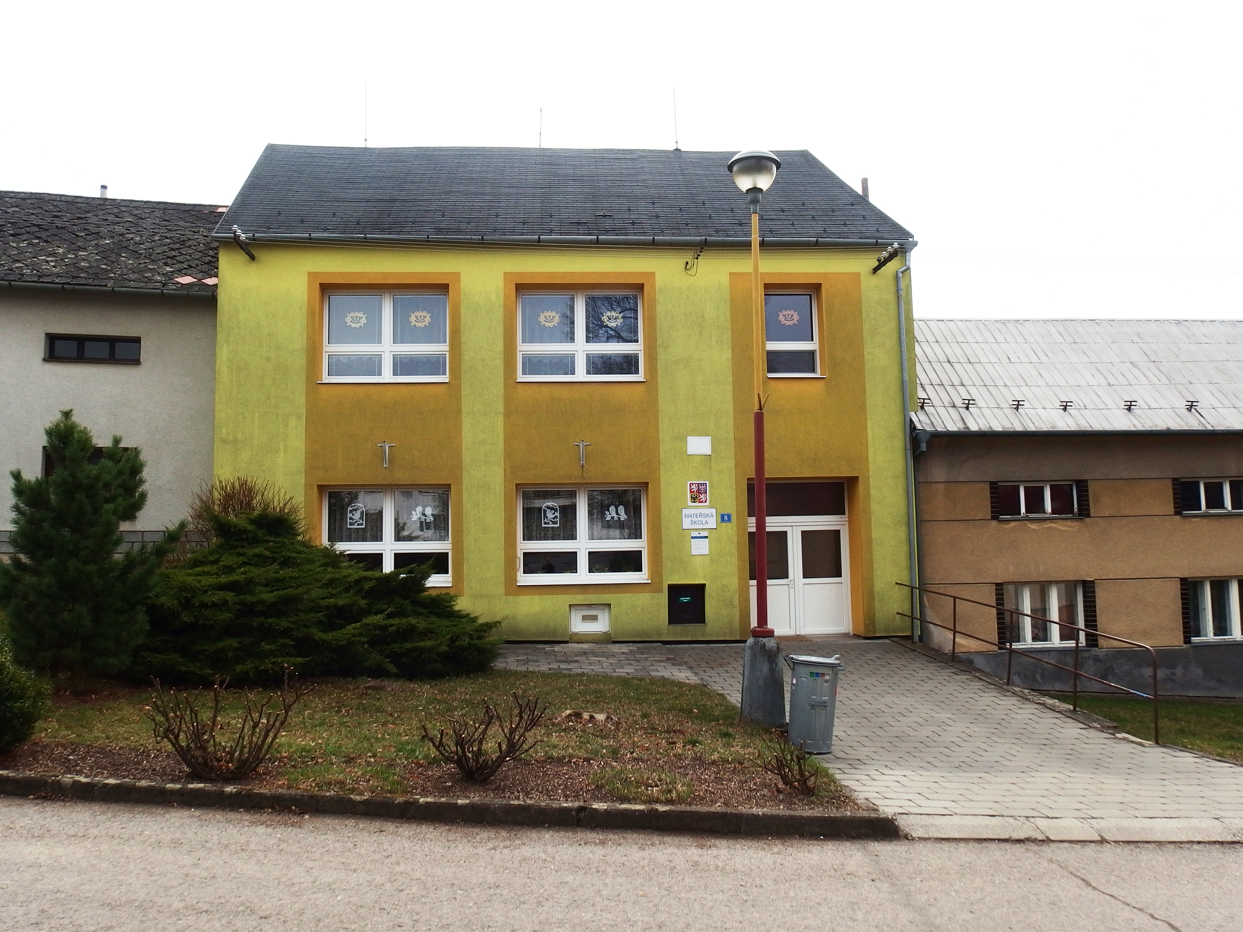 ZŠ a MŠ Počenice -Tetětice