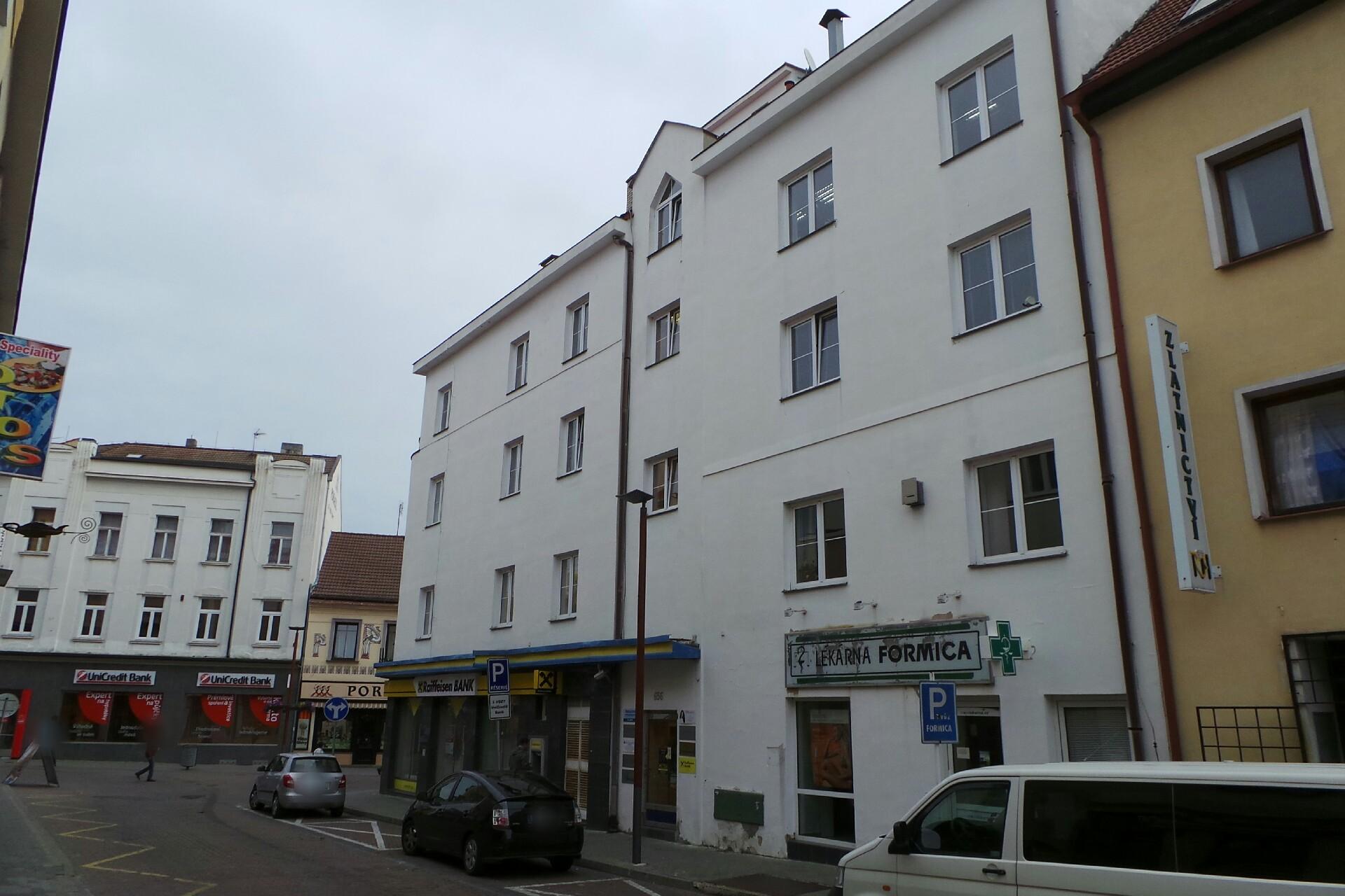 Raiffeisenbank - bankomat