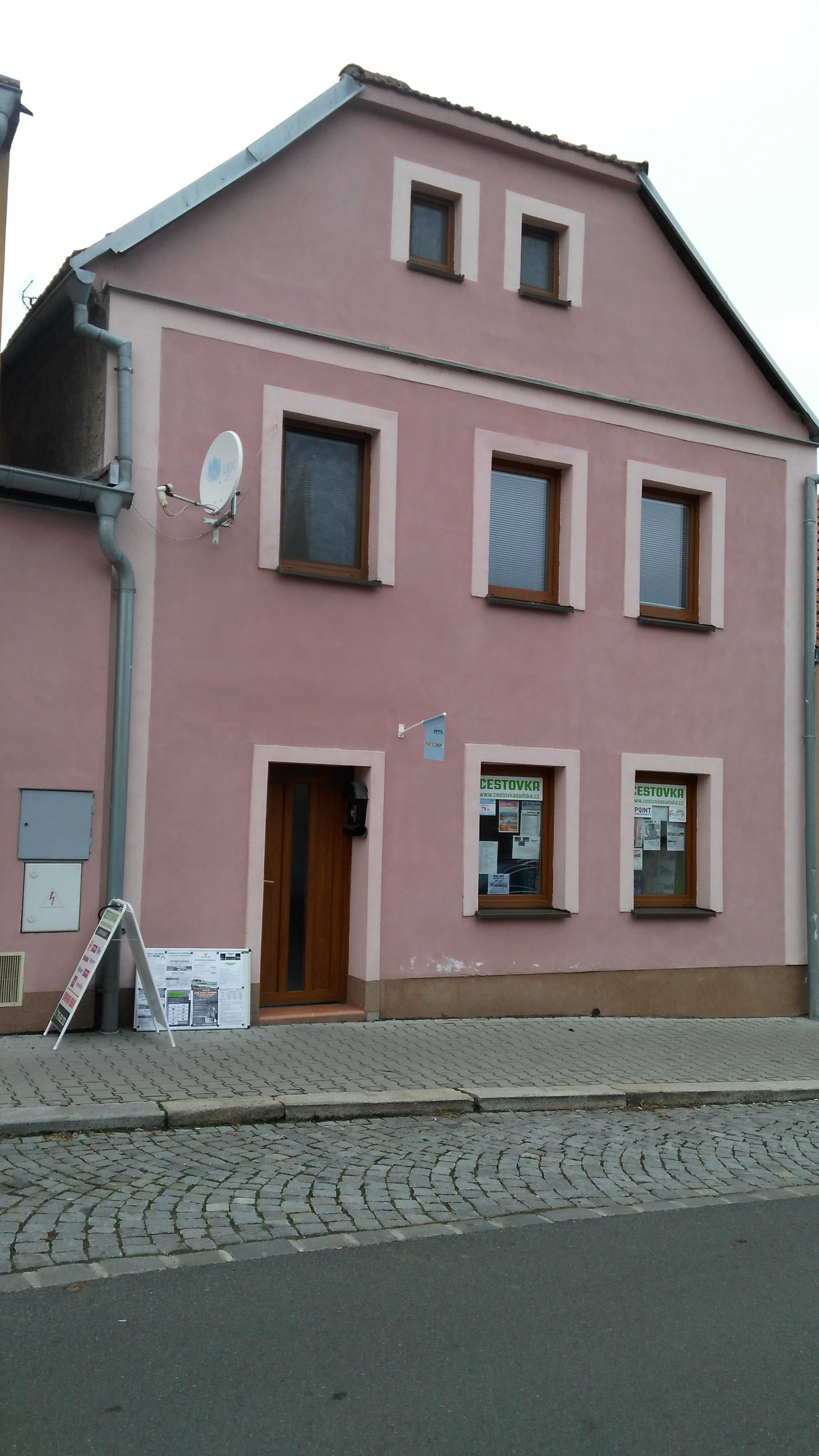 Cestovka Sadská - Adell Tour foto 1