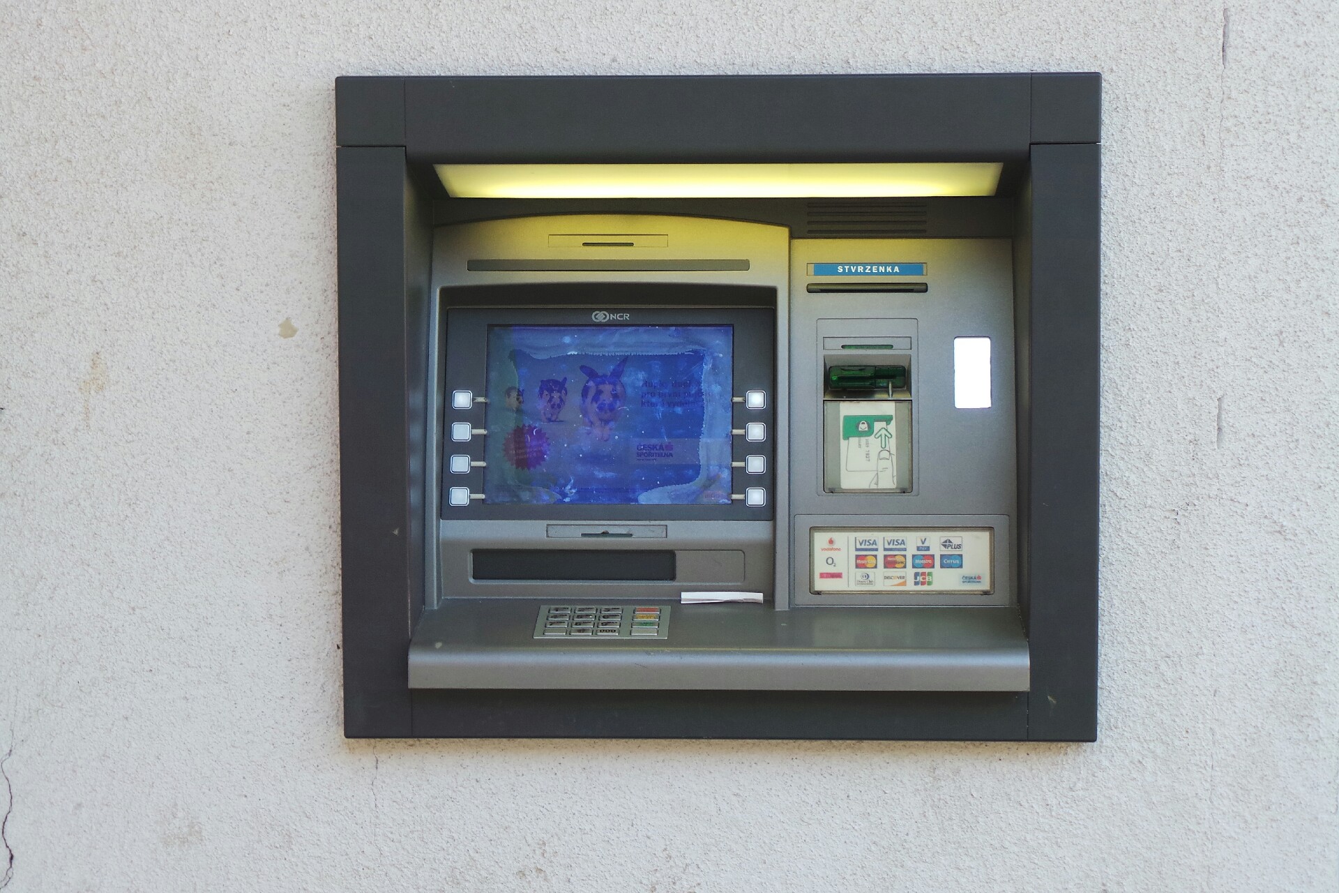 Bankomat České spořitelny