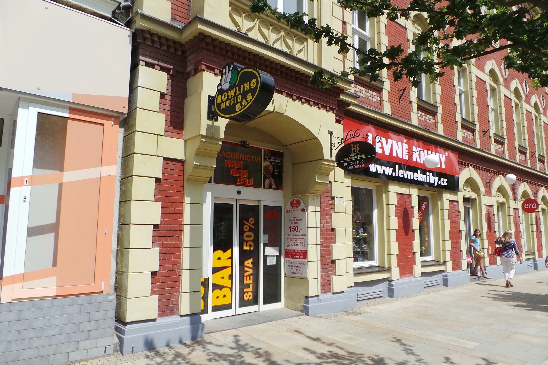 Bowling music bar Slovan