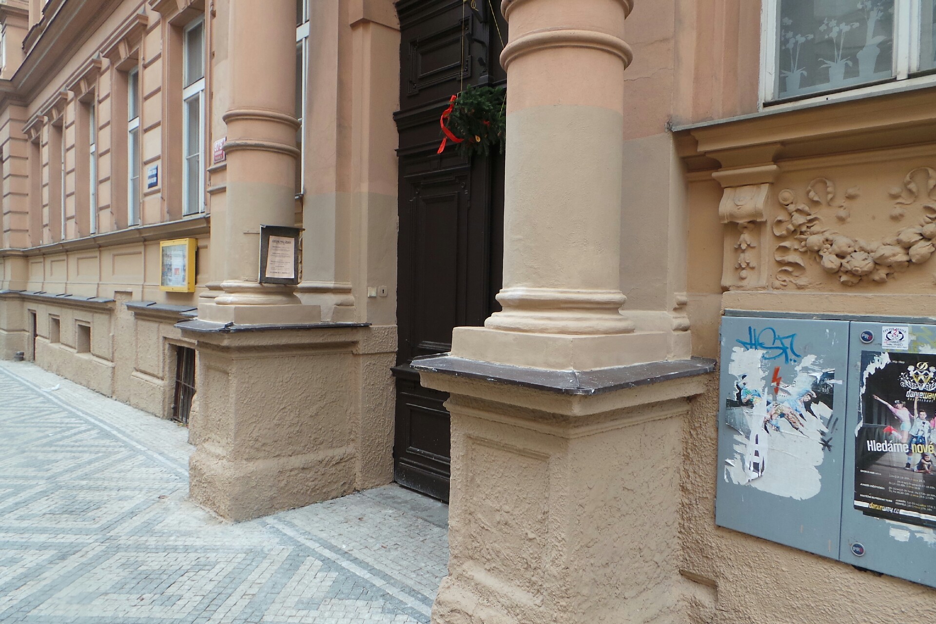 Základní škola, Perunova