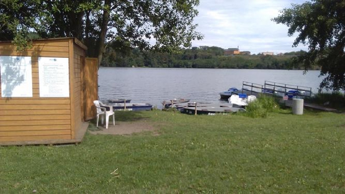 Půjčovna lodiček Borská přehrada