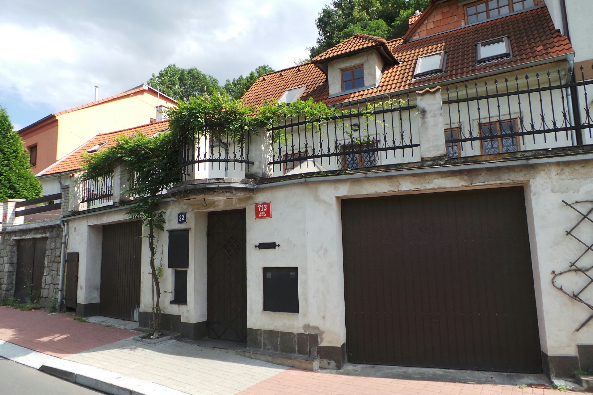 QUINTA CORPORATION, s.r.o.