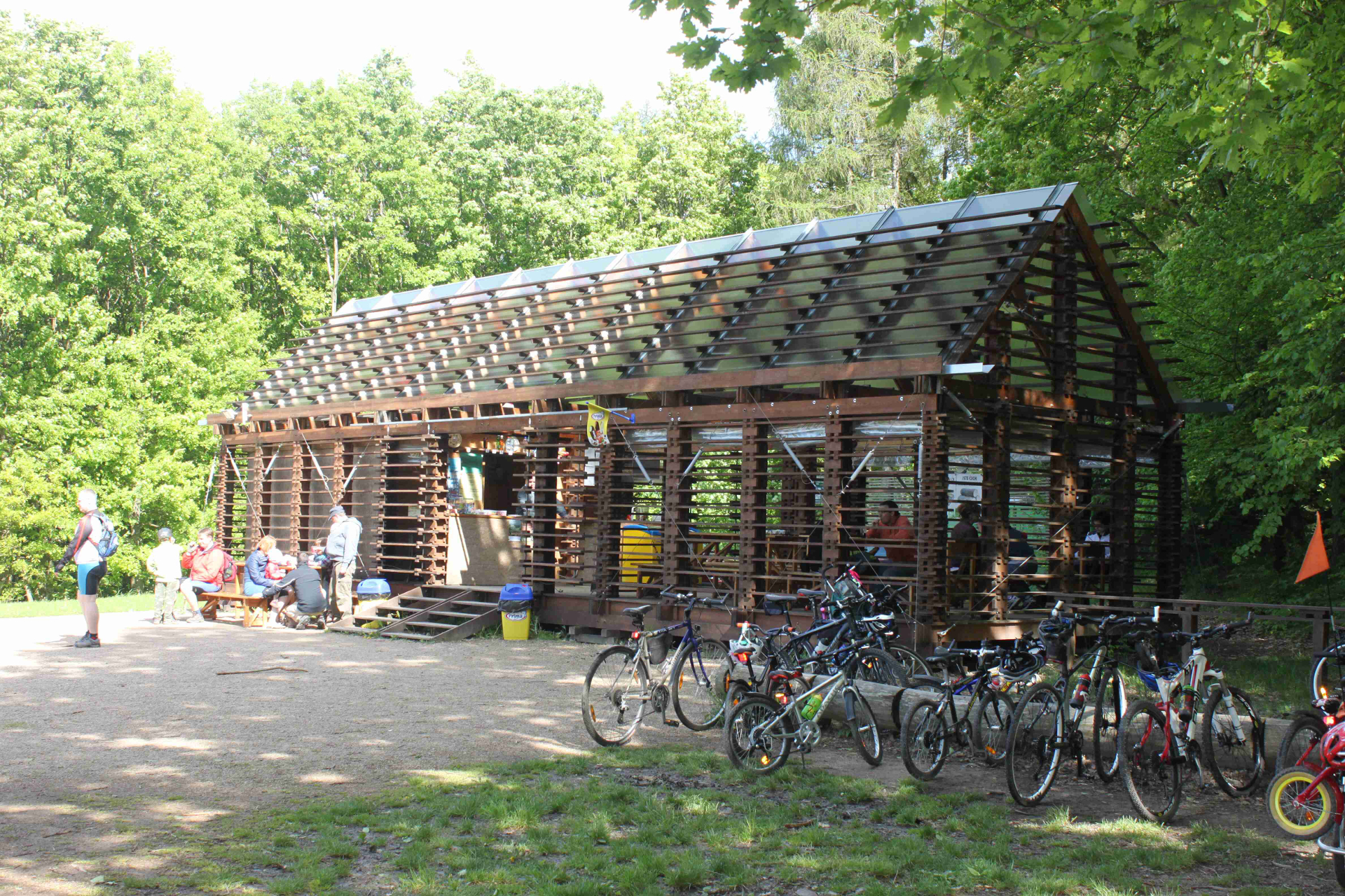 Občerstvení u rozhledny Bára