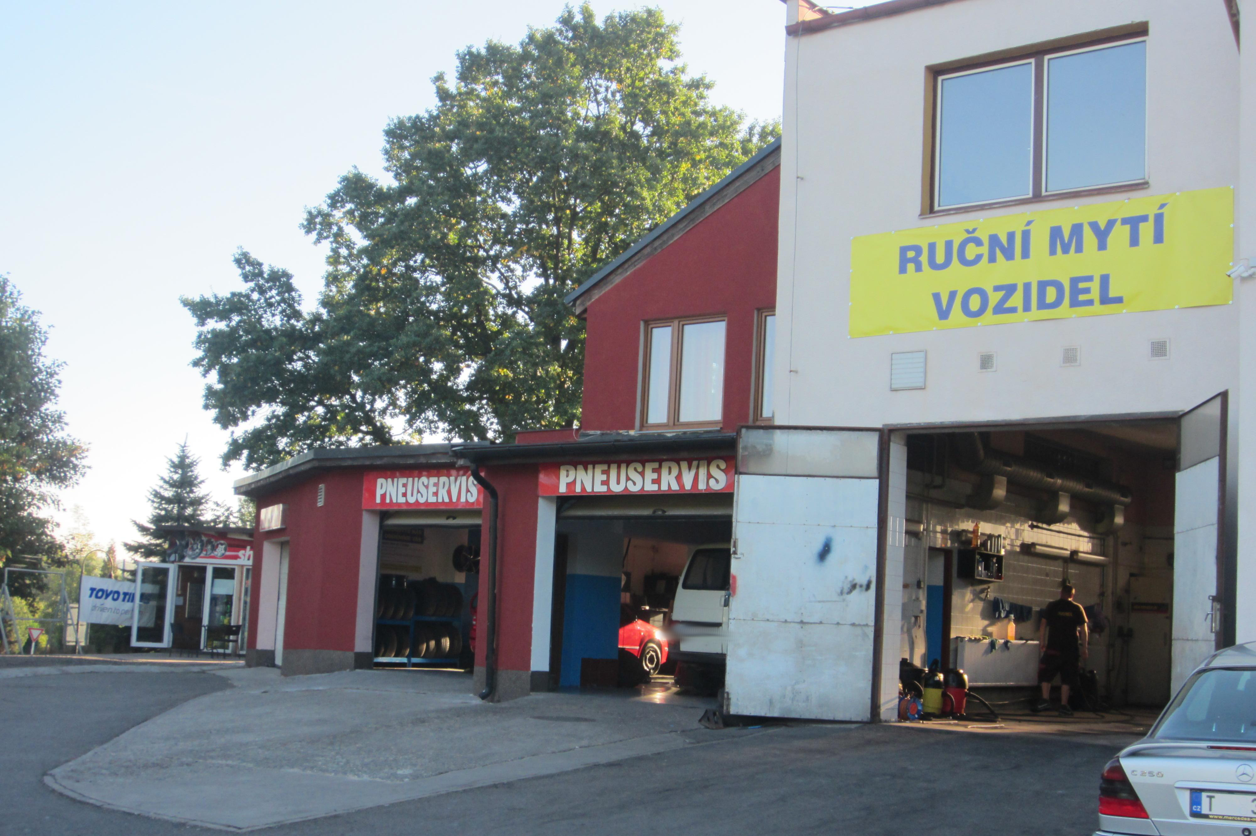 Čištění vozidel Pneuservis Ostrava s.r.o. foto 3