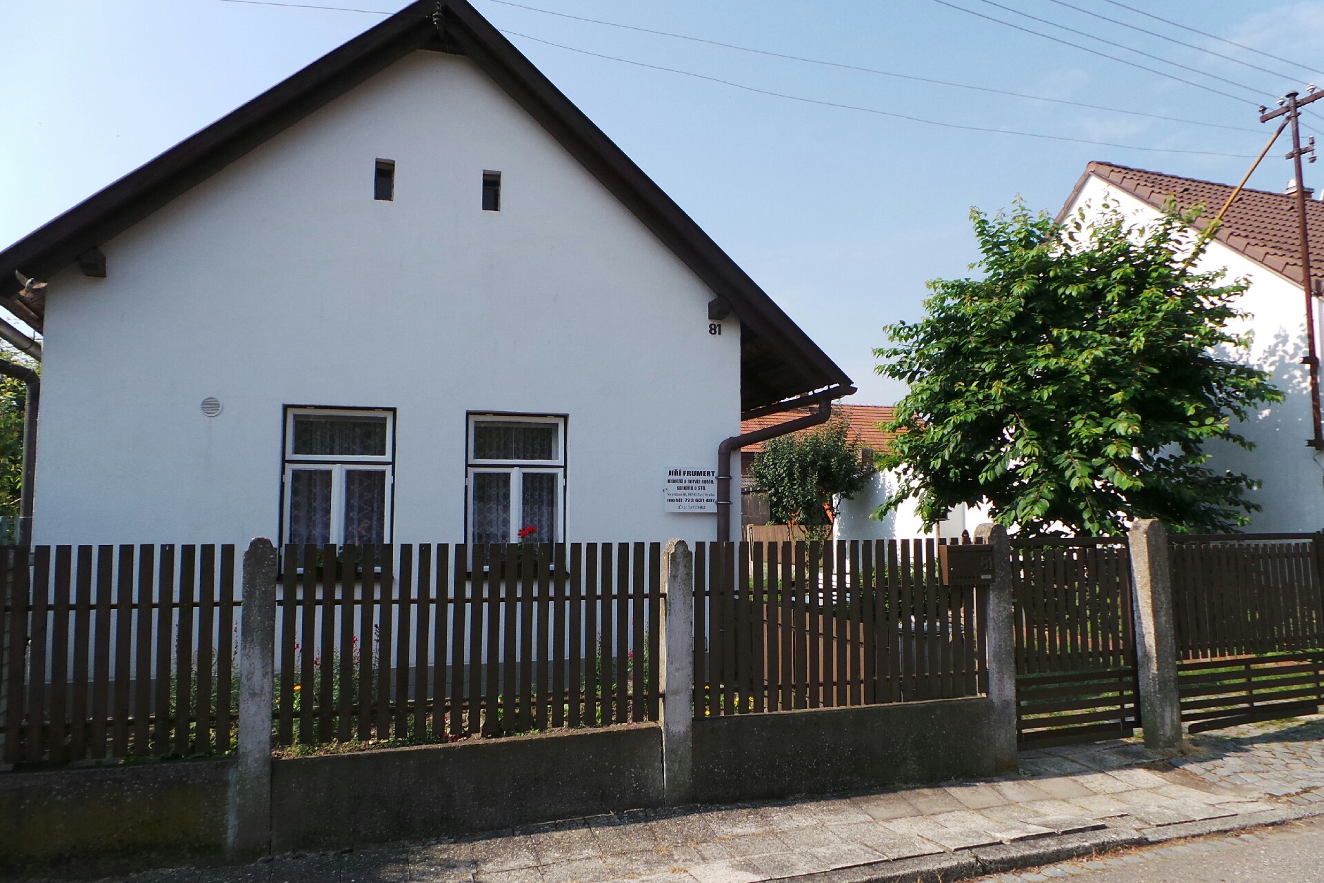 Montáž antén a satelitní techniky Frumert