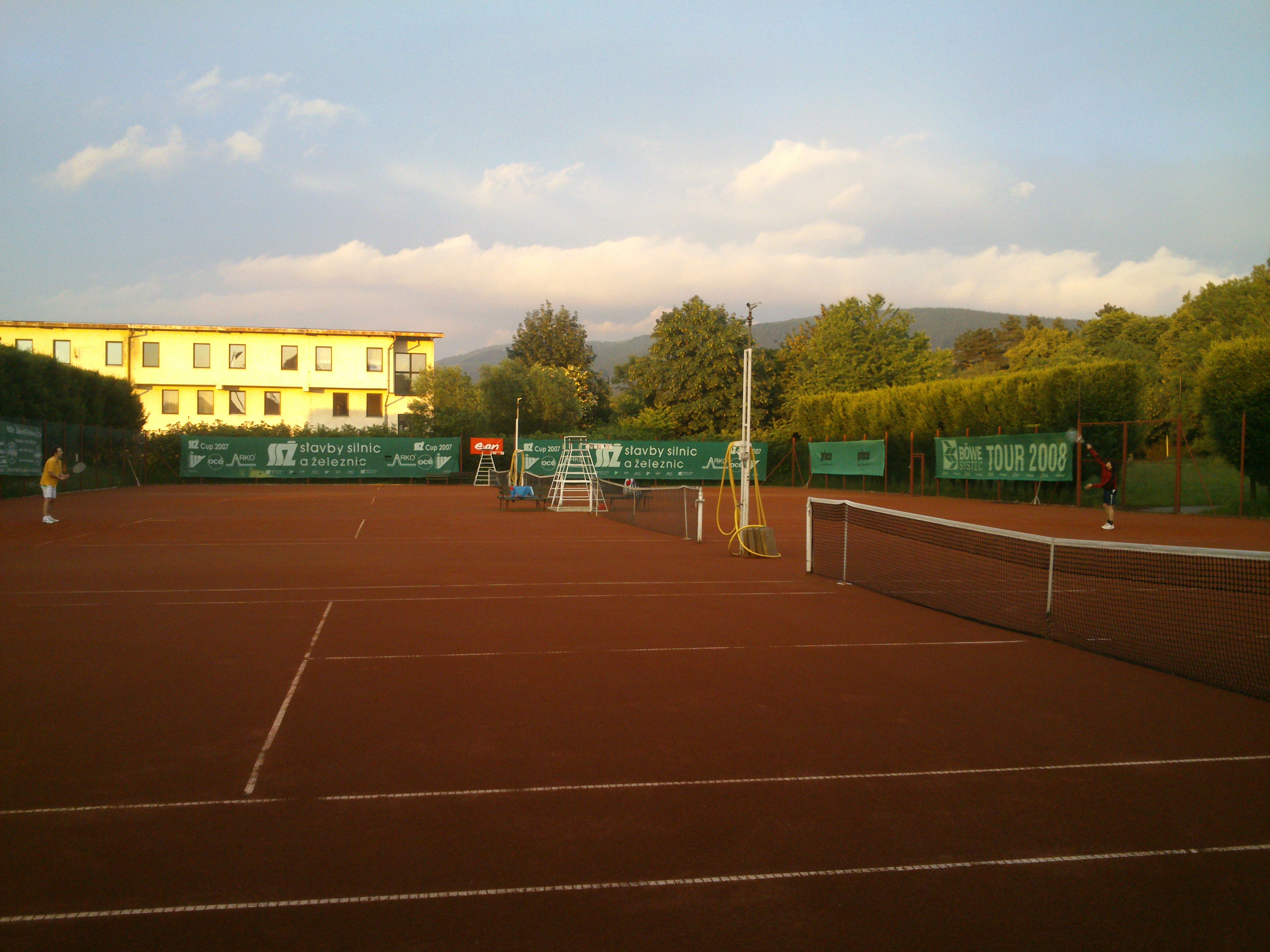 Tenisový klub Bystřice pod Hostýnem, občanské sdružení