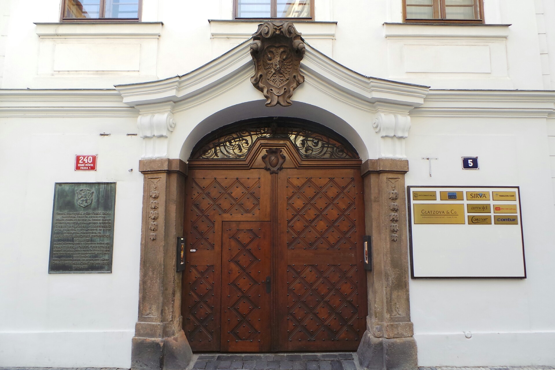 Mgr. Albert Tatra, advokát