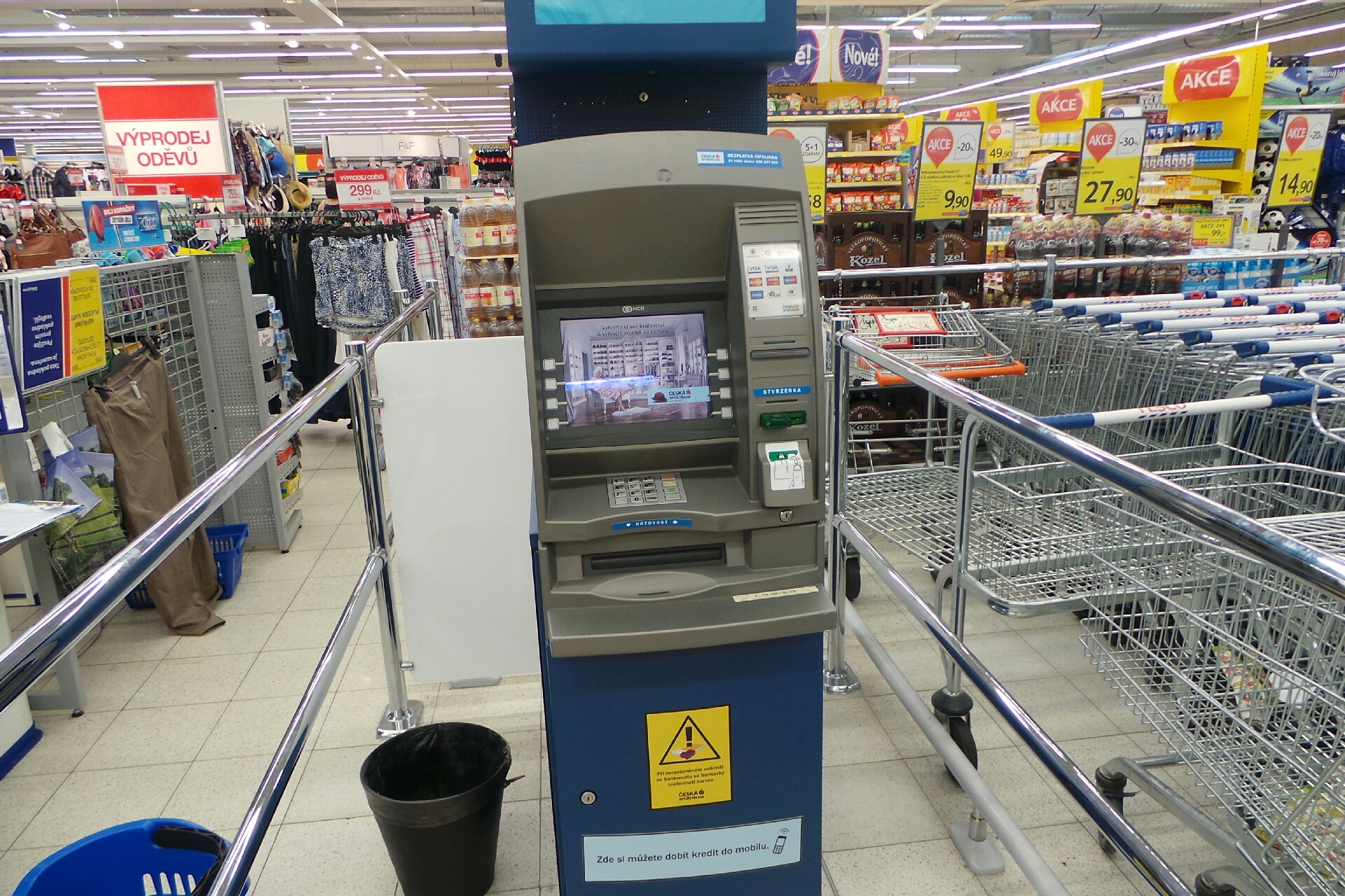 Bankomat České spořitelny