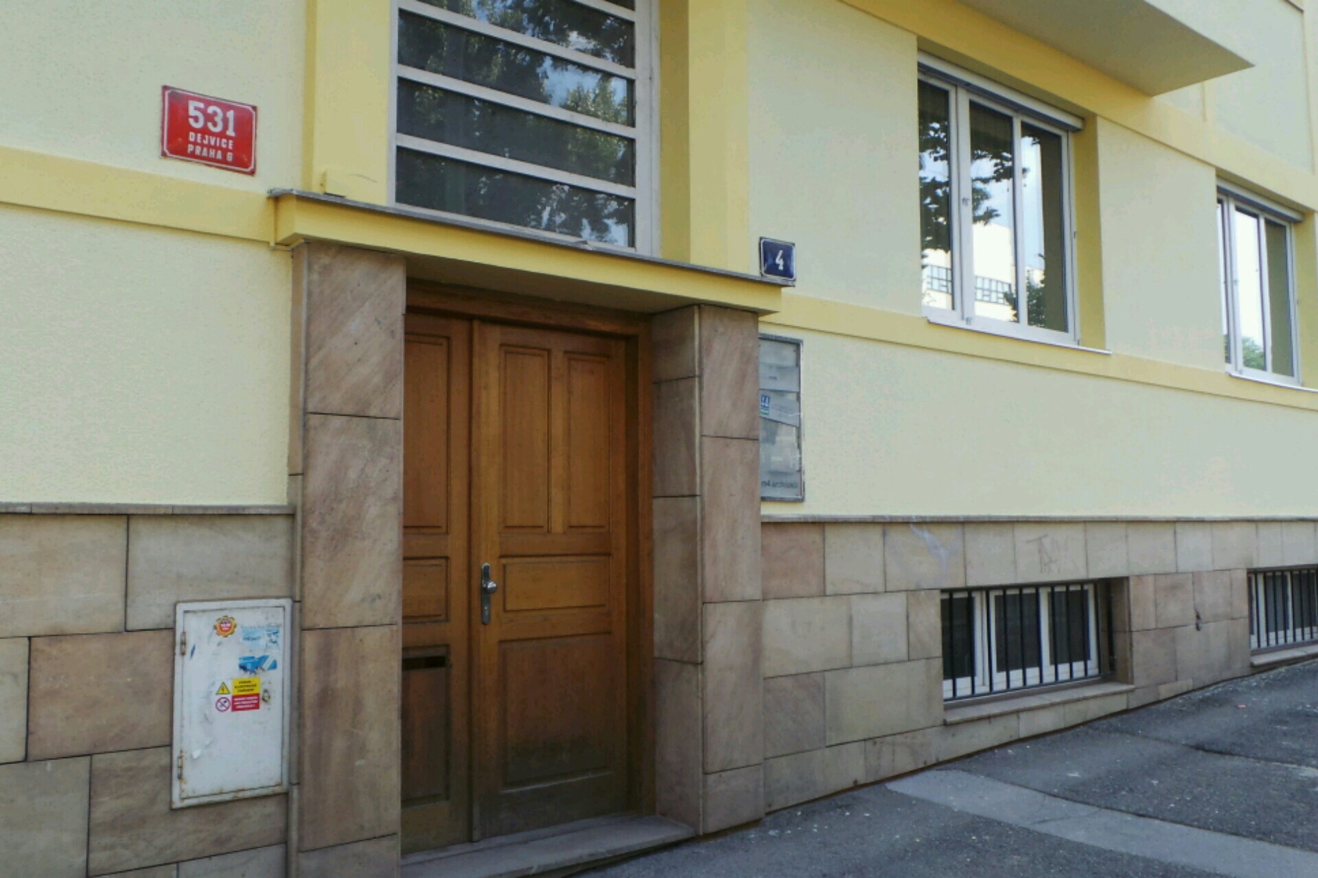 JUDr. Wanda Krygielová, advokát