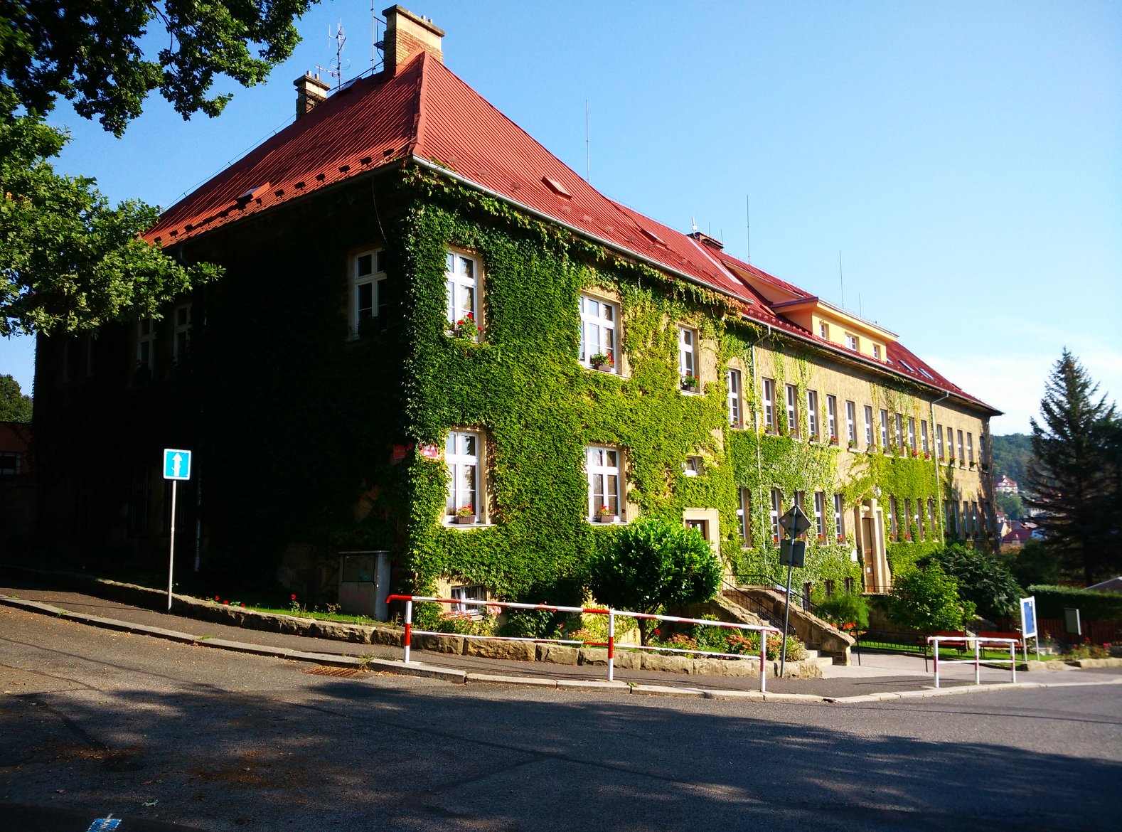 ZŠ Děčín VI, Na Stráni foto 2