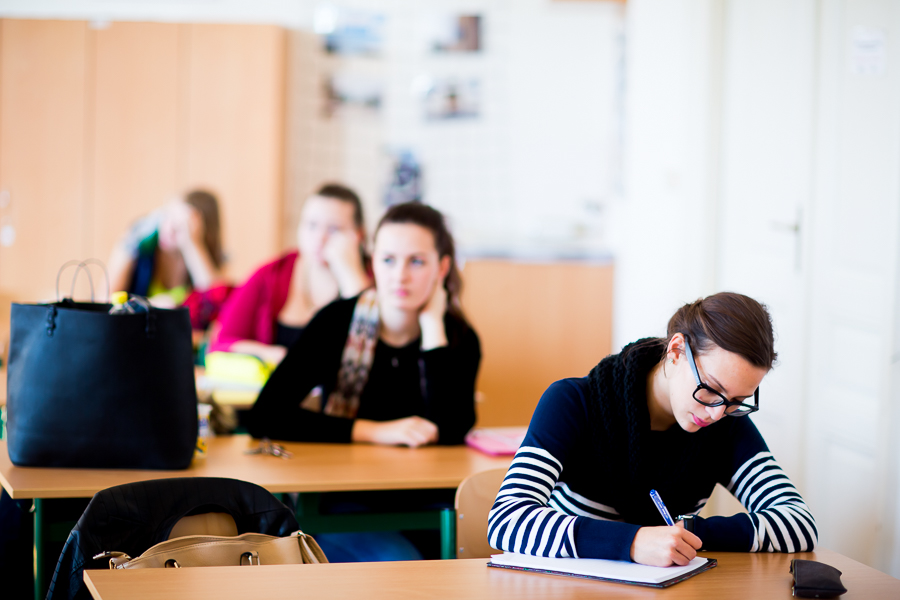 I. Německé zemské gymnasium foto 2
