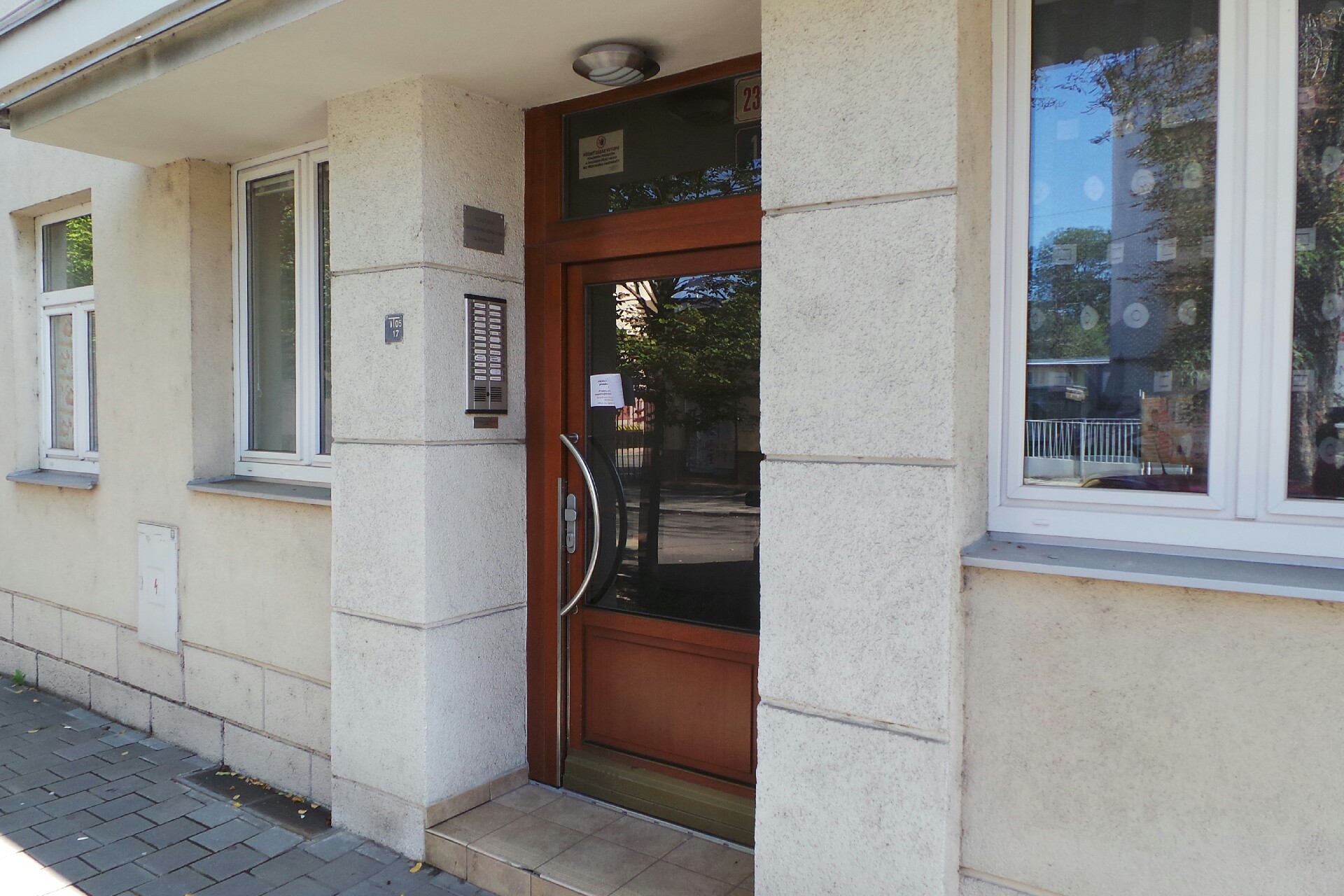 AVEL COMPUTER SYSTEM