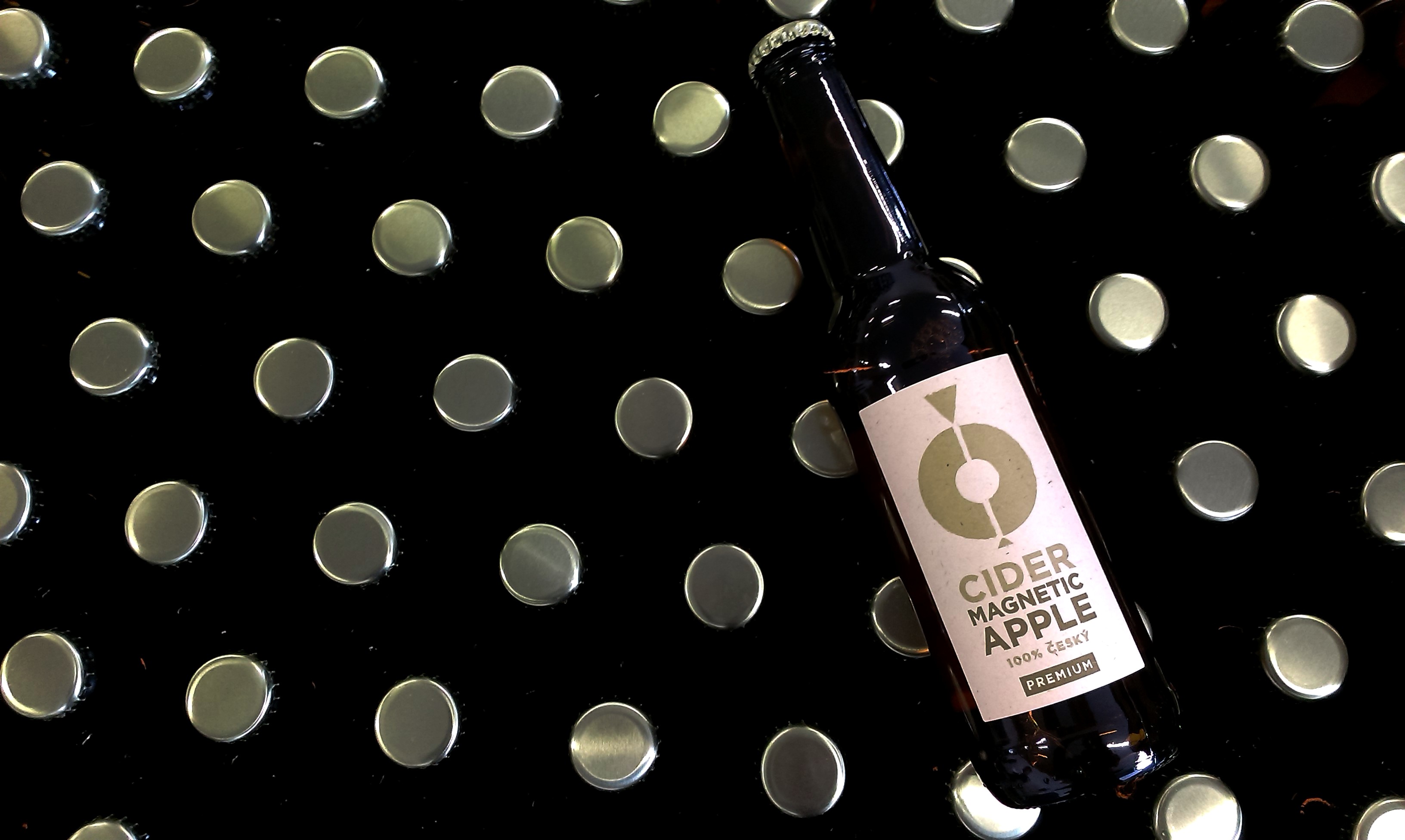 Polabský mošt, s.r.o. - CIDER MAGNETIC APPLE foto 3