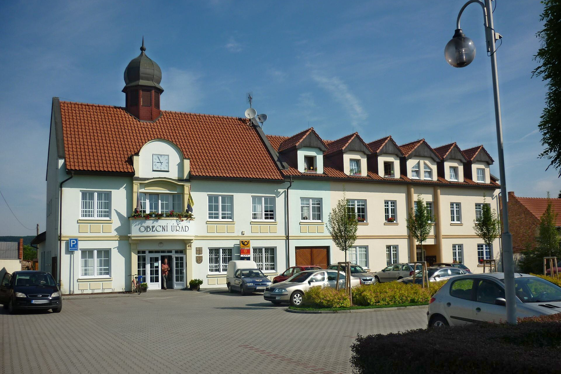 Osek nad Bečvou - obecní úřad foto 2