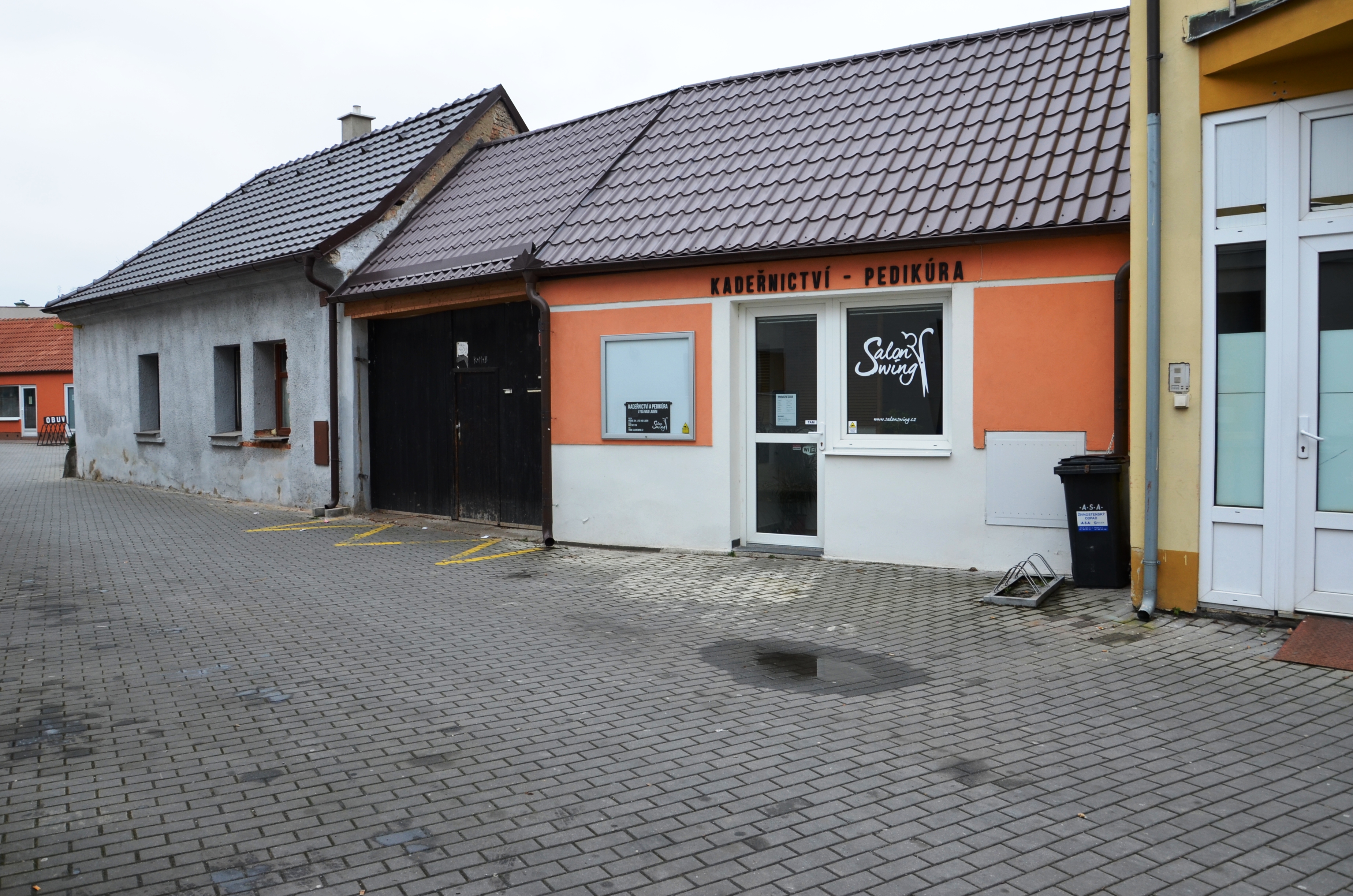 Salon Swing - kadeřnictví a pedikúra foto 2