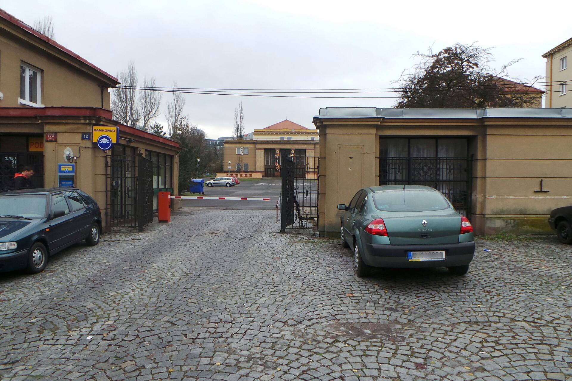 České vysoké učení technické v Praze - Kolejní hřiště Podolí