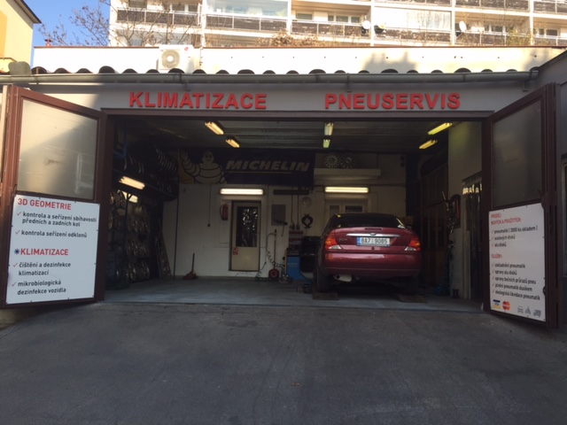 PNEUSERVIS Pavlík foto 3