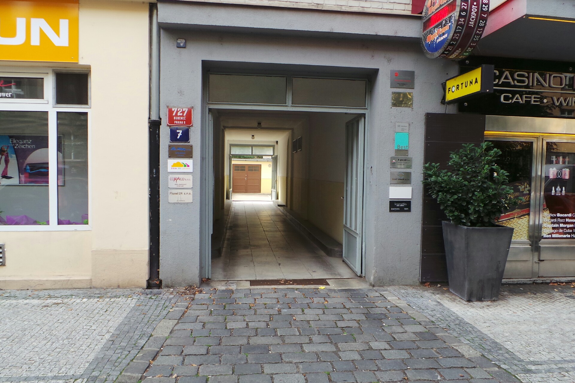 Mgr. Jan Hejtmánek, notář