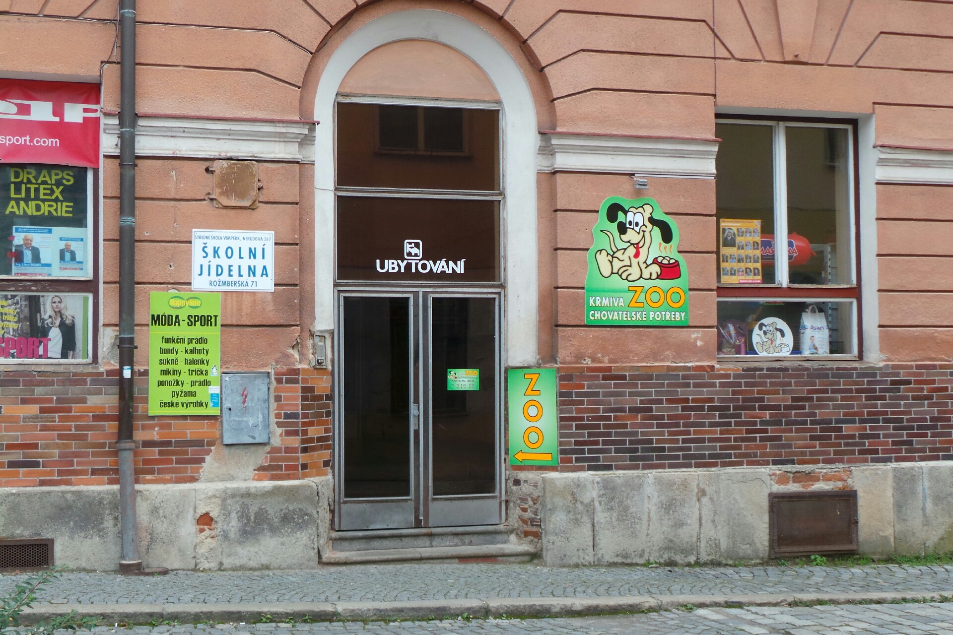 Střední škola Vimperk - Školní jídelna foto 1