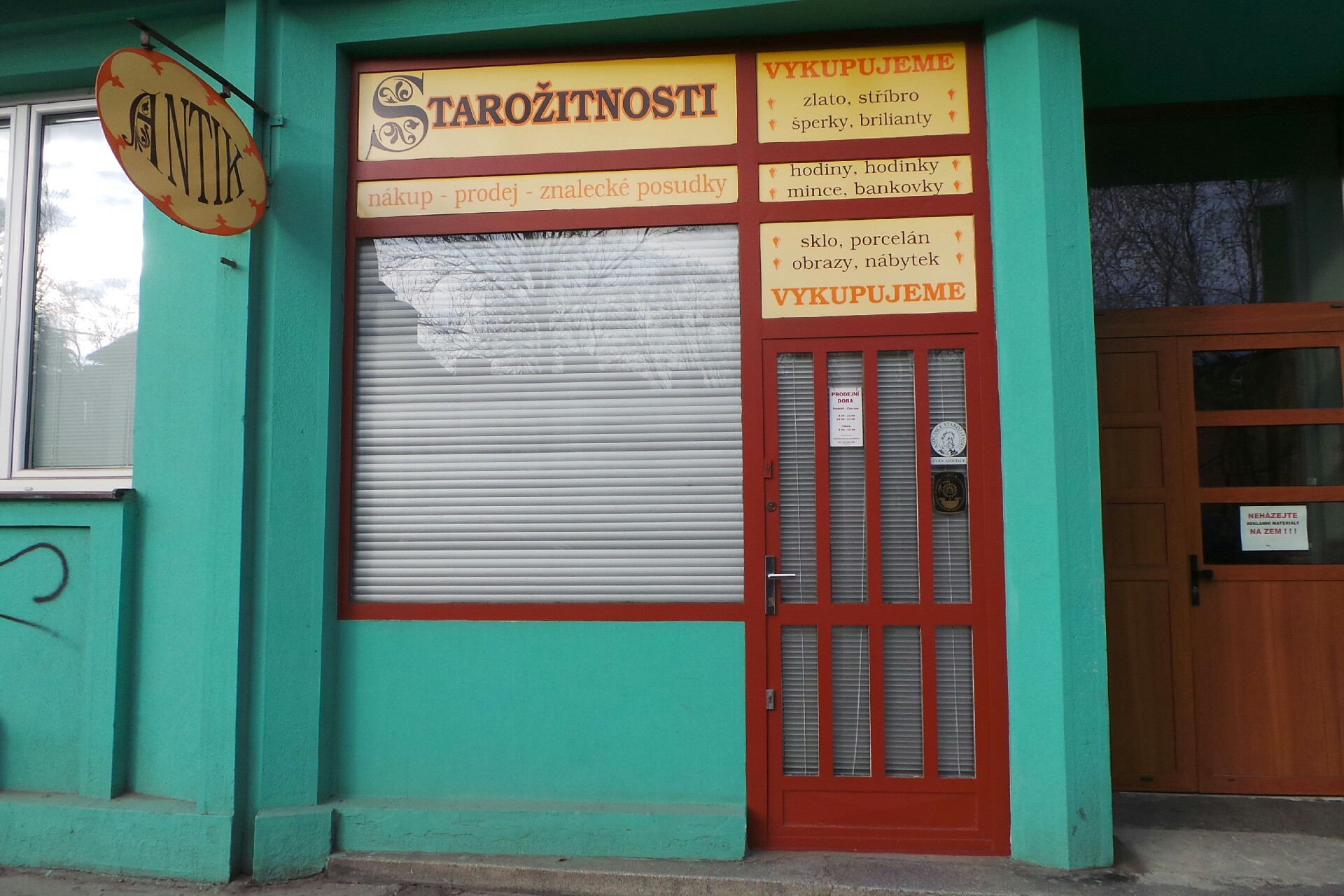 Antique Janíčková