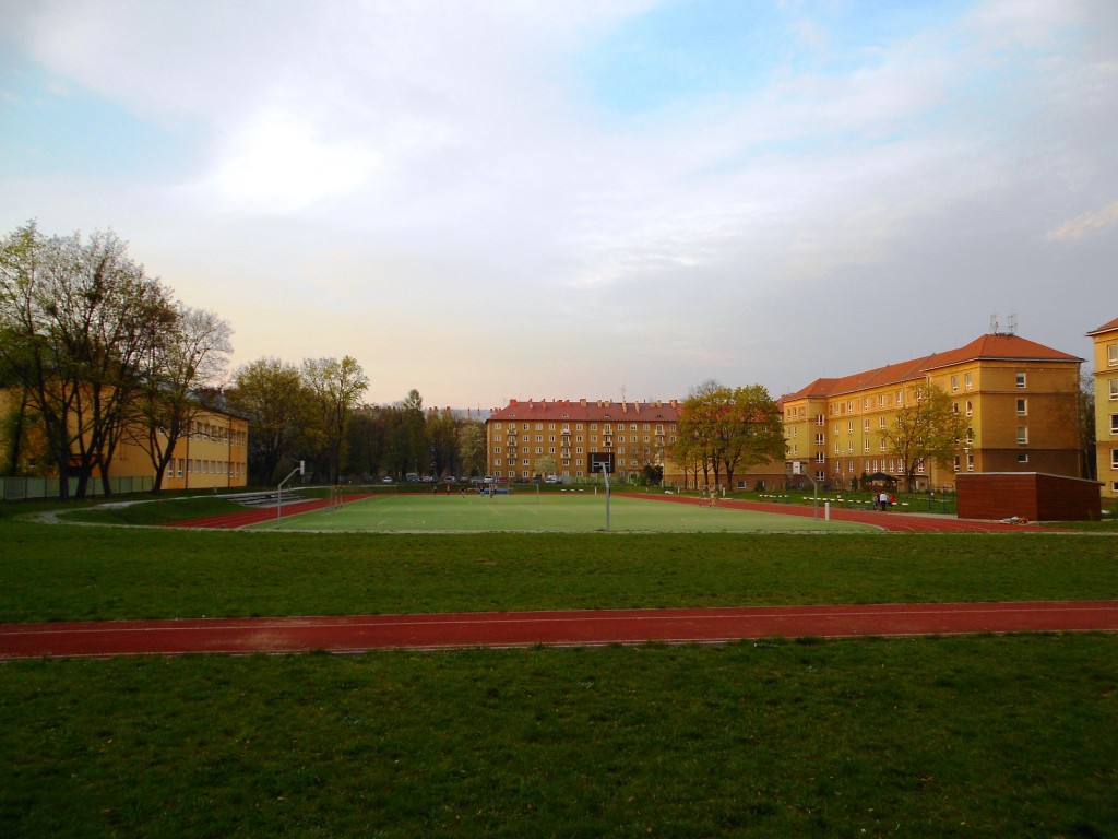 ZŠ Porubská 832 foto 2