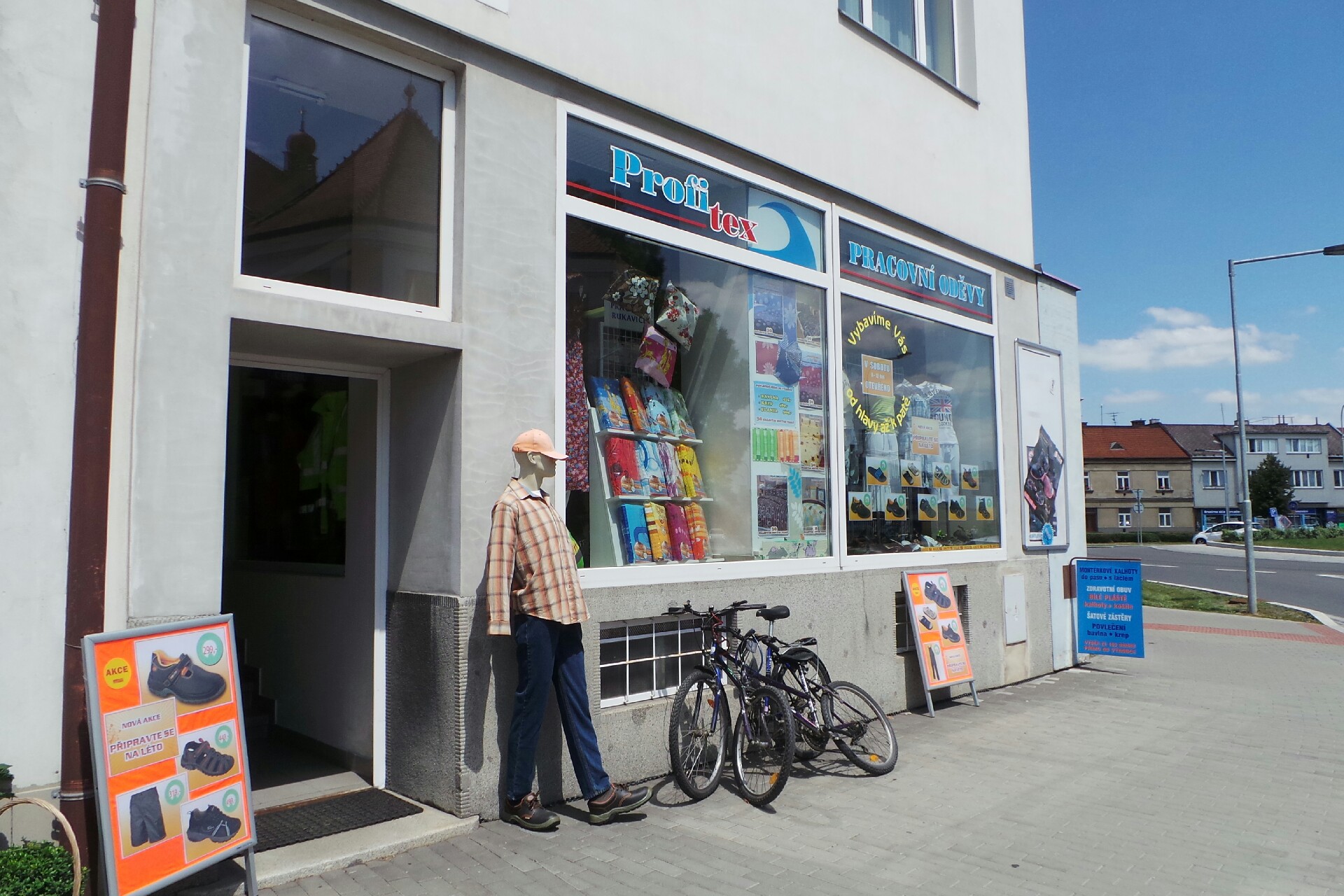 Alena Ráčková - i-povleceni.cz