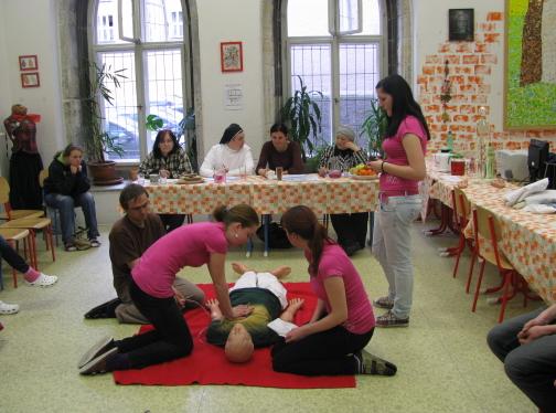 Dívčí katolická střední škola foto 3