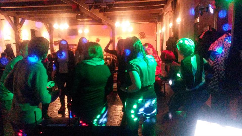 DJ na Svatbu Kostolnik foto 2