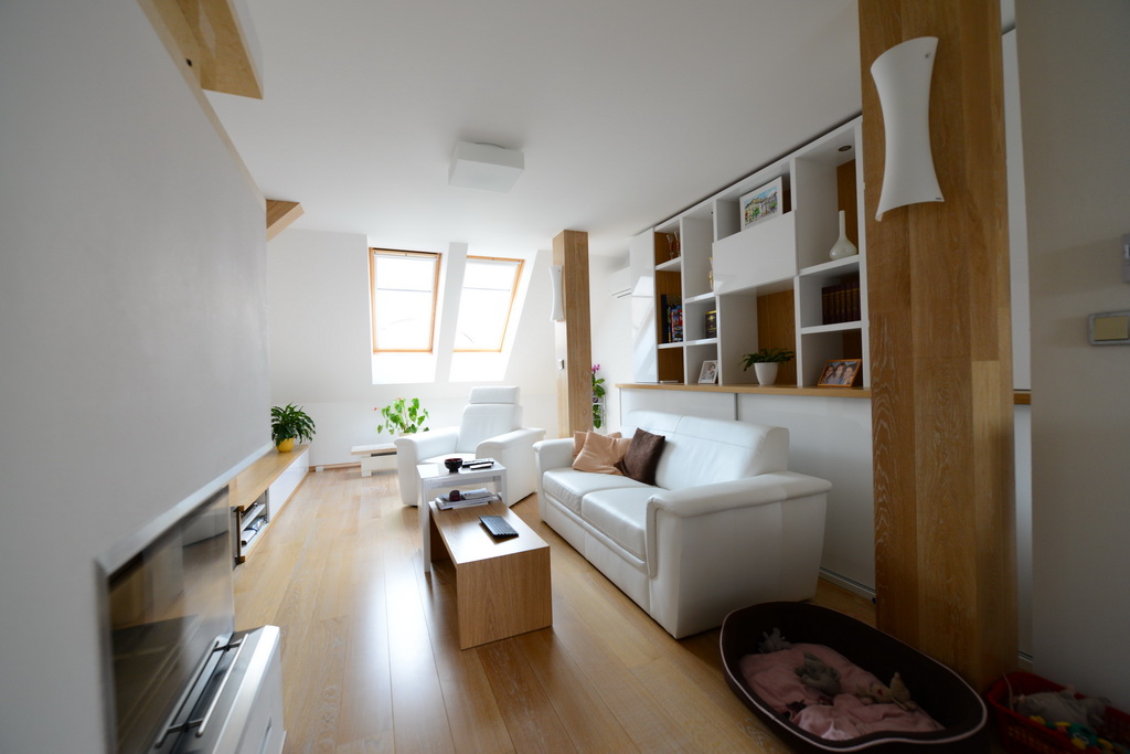 Rekonstrukce domů a bytů VYTASTAV foto 3