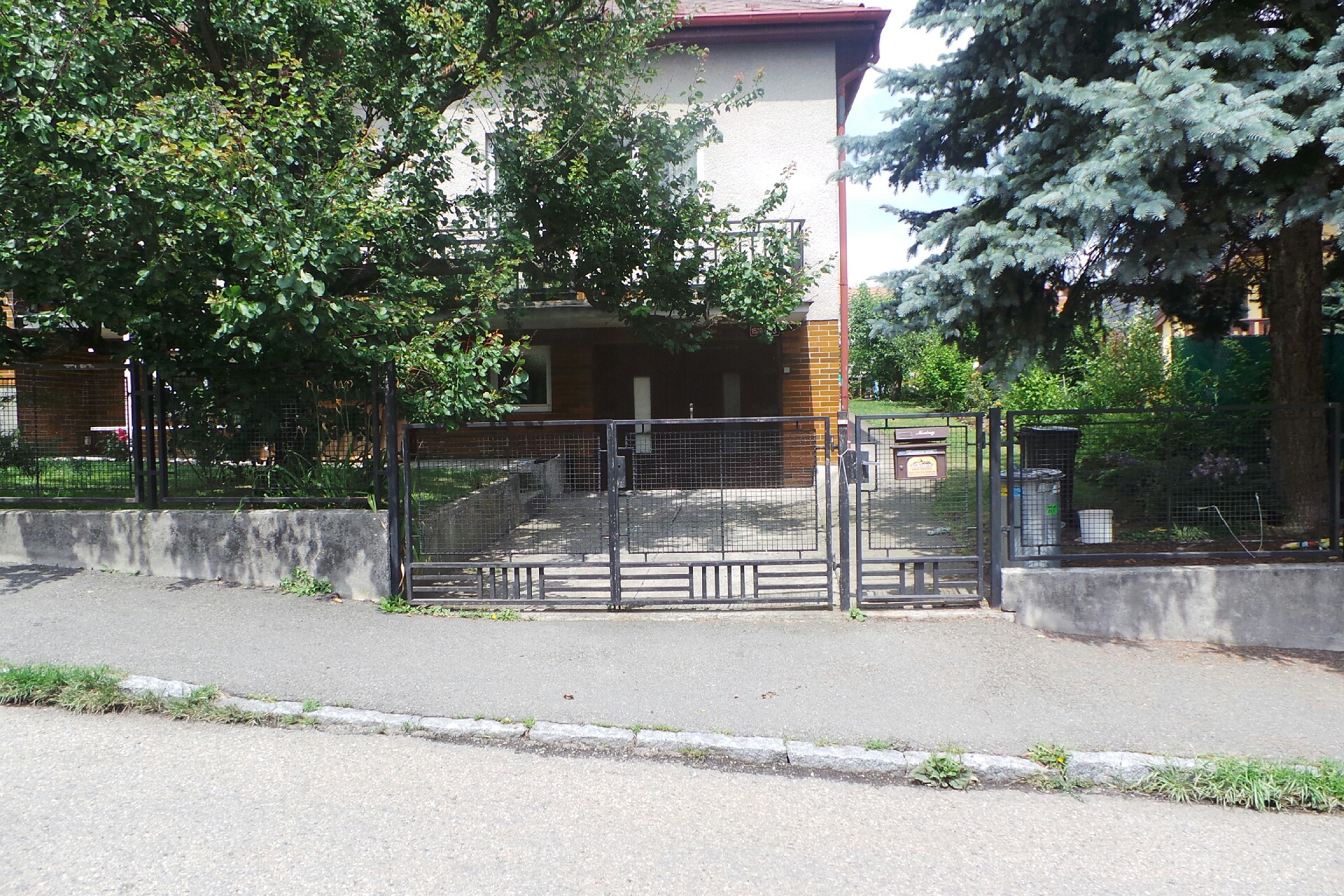 BAJKSERVIS Tomáš Trojánek