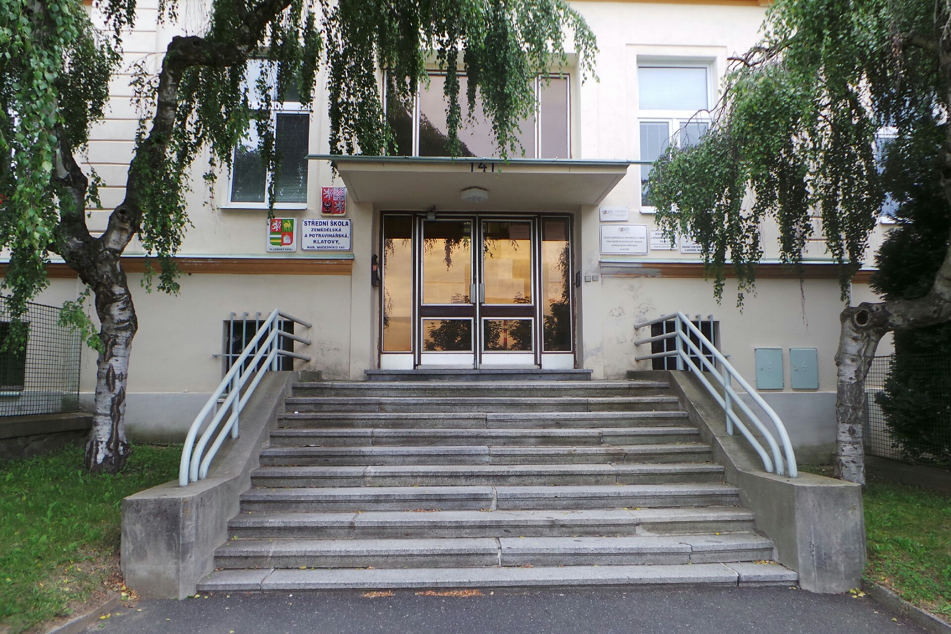 Střední škola zemědělská  a potravinářská Klatovy - Domov mládeže