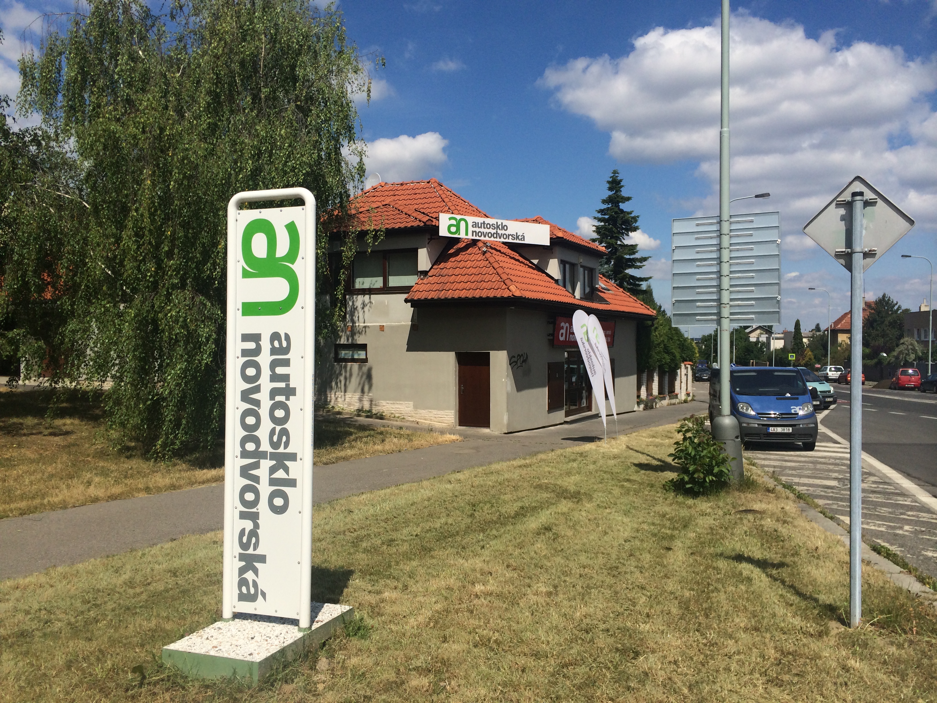 Autosklo Novodvorská foto 3