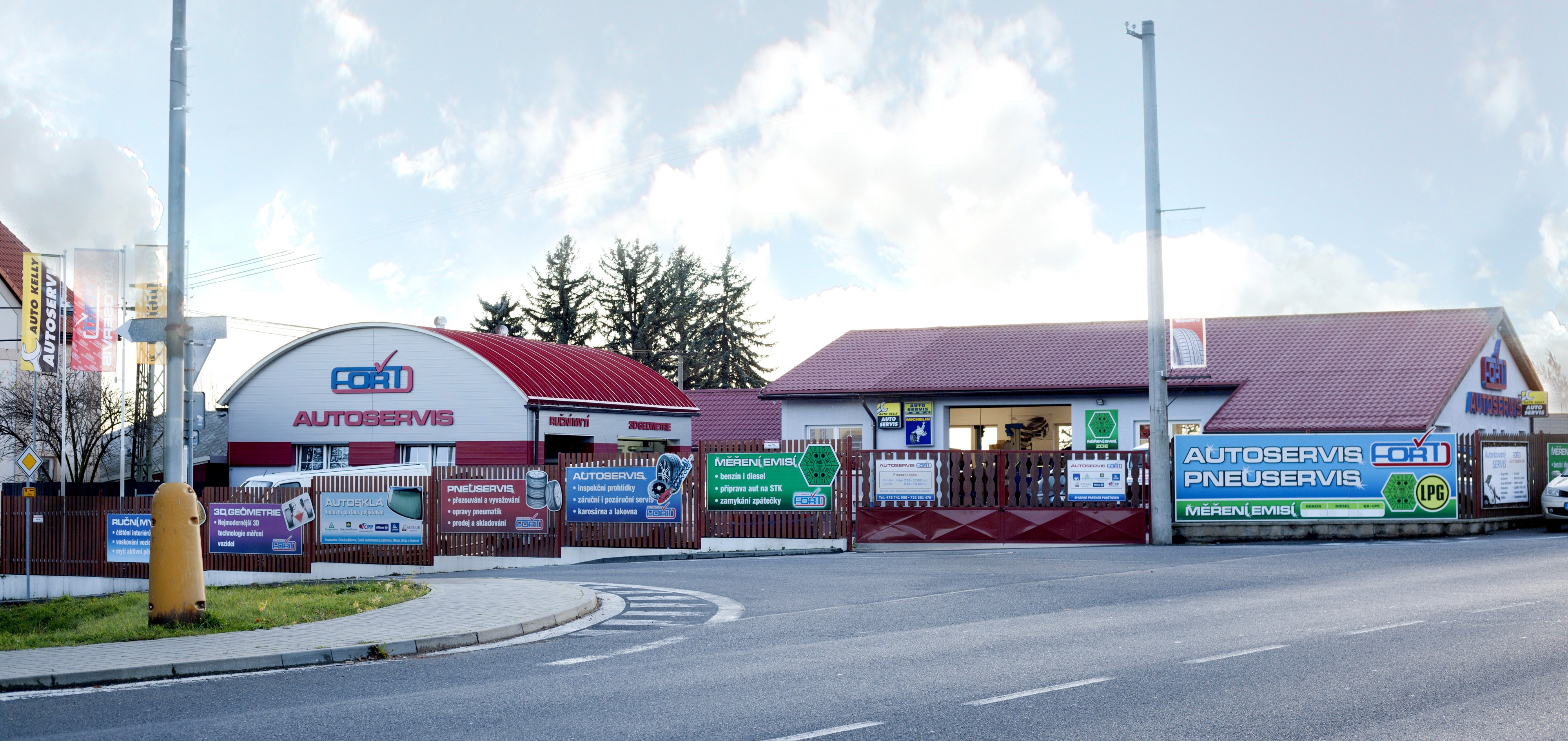 AUTOSERVIS FOŘT