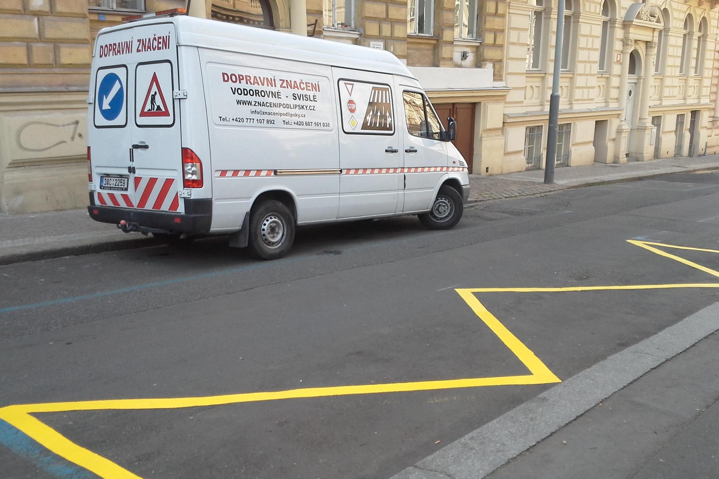 Dopravní značení - Marcel Podlipský