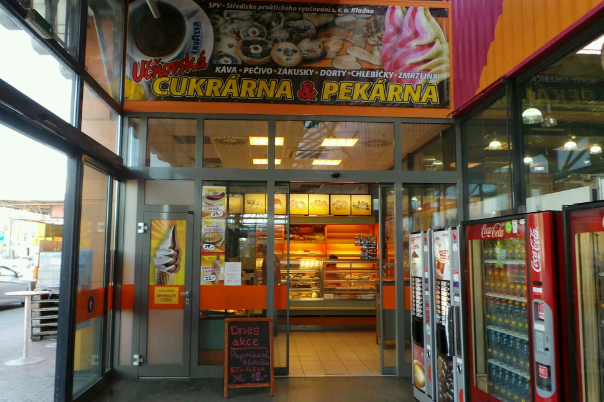 Cukrárna Slánská 1706/2