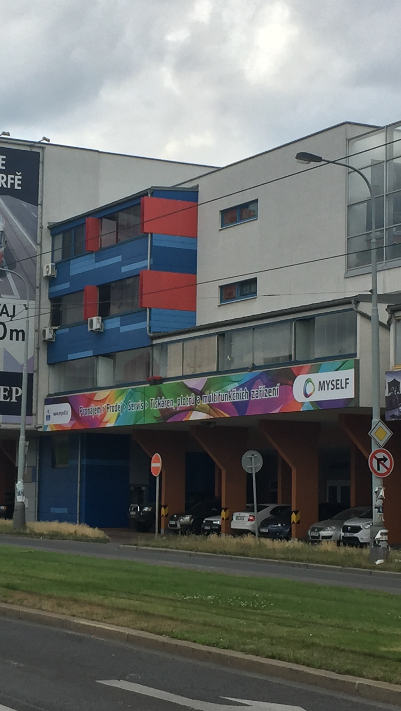 MYSELF kancelářská technika s.r.o. foto 3