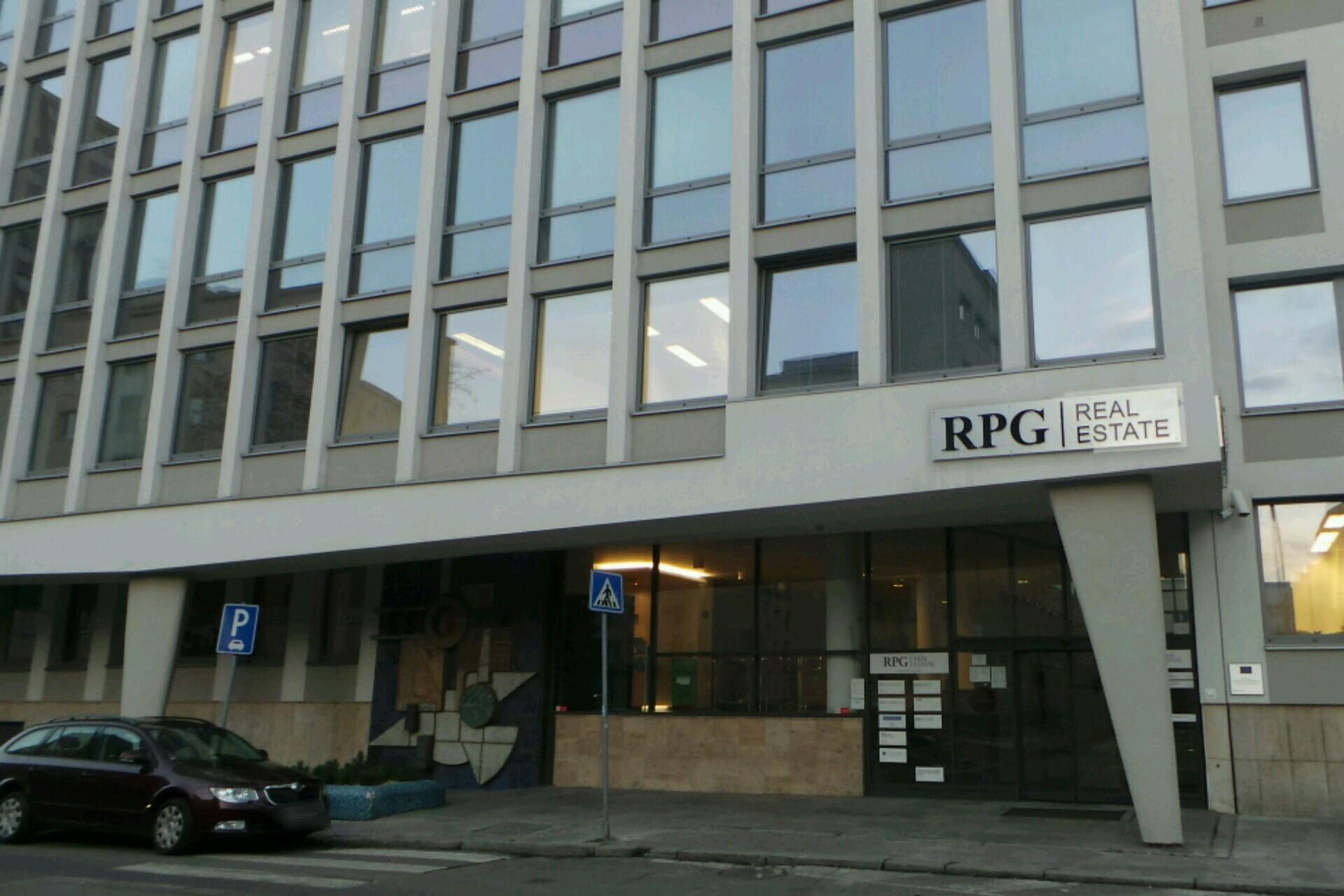 1st International School of Ostrava - mezinárodní gymnázium, s.r.o.